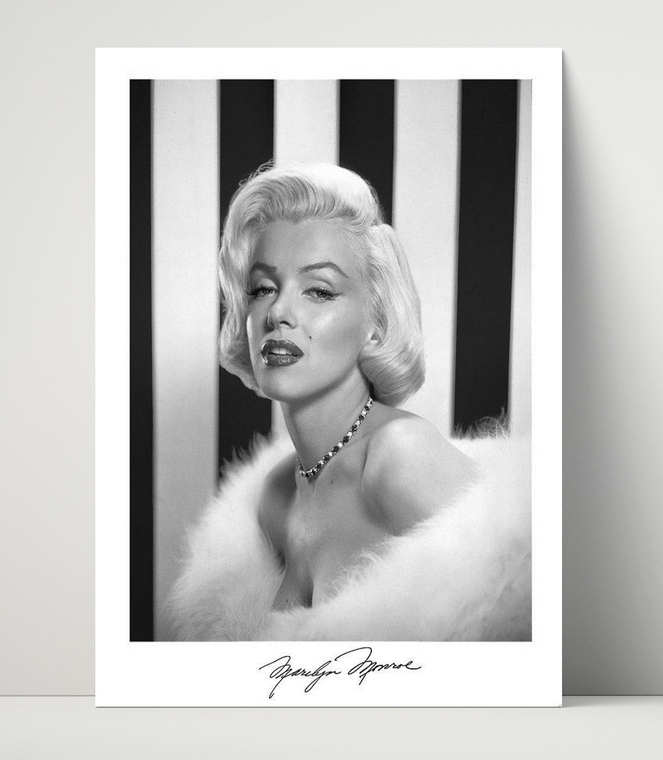 Marilyn Monroe - Soft Fur Glamour Studio Elegance Classic Look Vintage Movie Wall Art - 16x20 Unframed Print movie decor