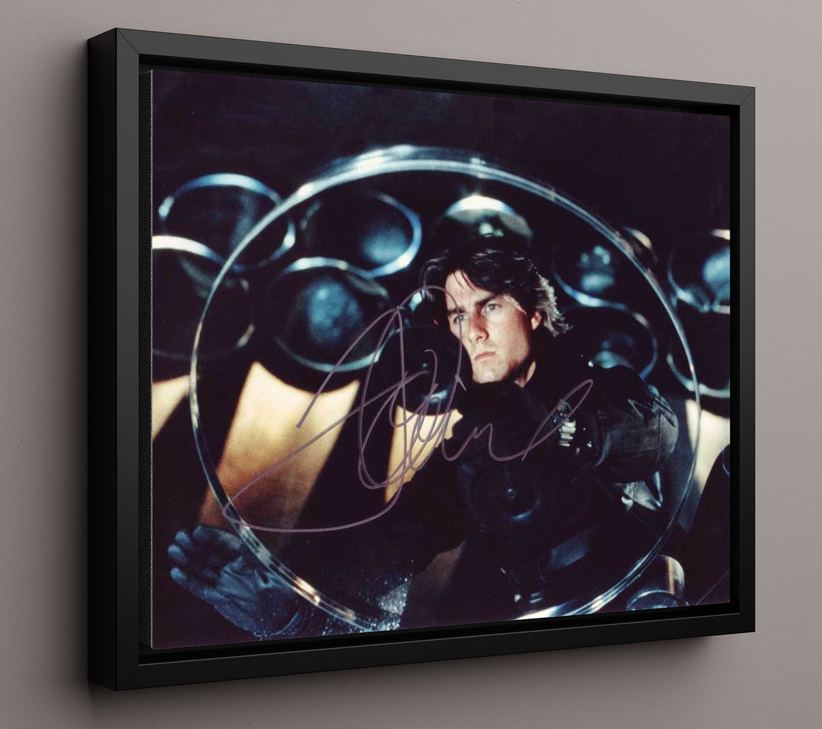 Minority Report - Tom Cruise - Precrime Officer - Future Interface Scan movie wall art 16x20 Framed Canvas