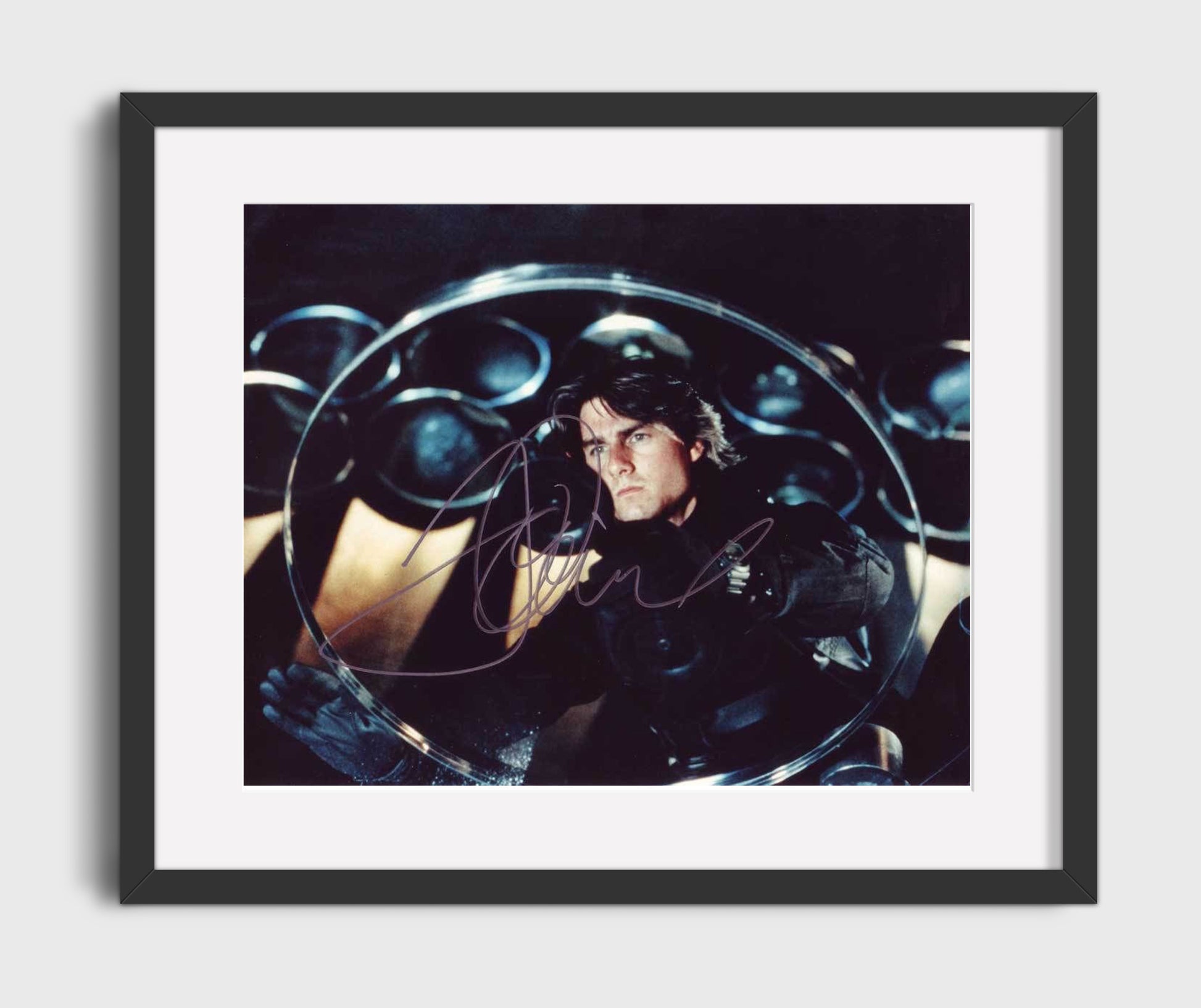Minority Report - Tom Cruise - Precrime Officer - Future Interface Scan Vintage Movie Wall Art - 16x20 Gallery Frame movie decor