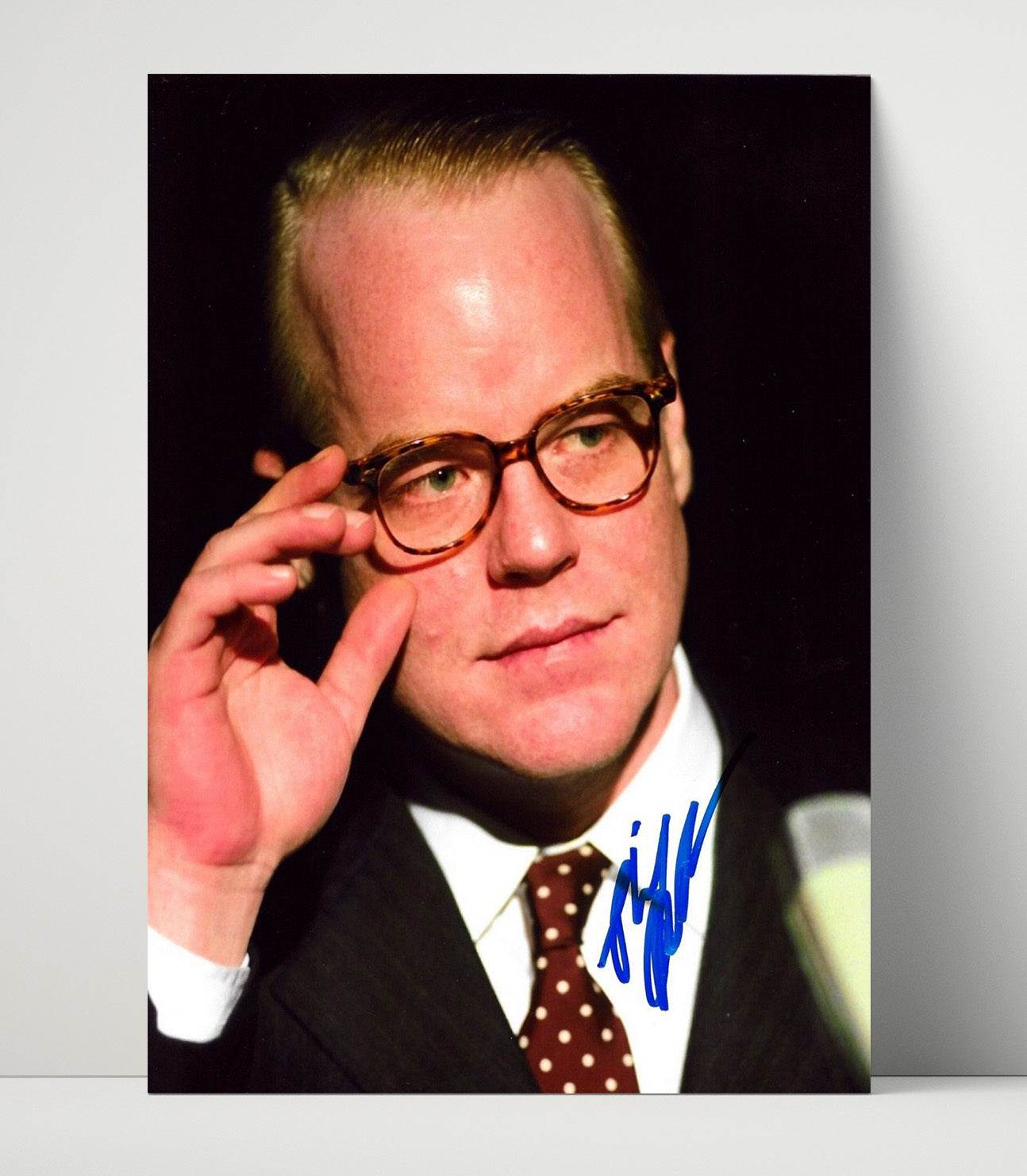 Philip Seymour Hoffman - Character Actor Intense Studio Portrait Vintage Movie Wall Art - 16x20 Unframed Print movie decor