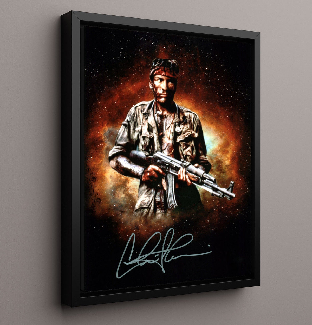 Platoon - Charlie Sheen - Chris Taylor - Battle Worn Soldier Holding Rifle movie wall art 16x20 Gallery Frame