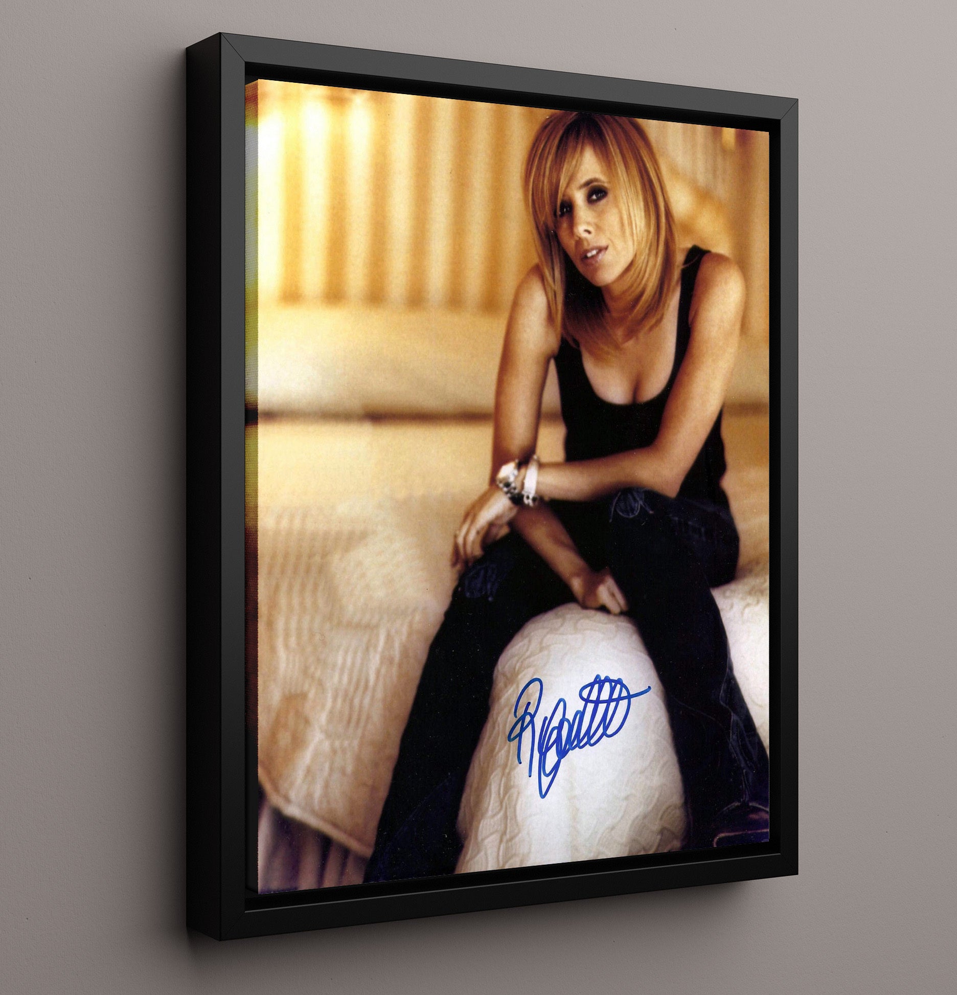 Pulp Fiction - Rosanna Arquette - Jody - Motel Tension movie wall art 16x20 Framed Canvas