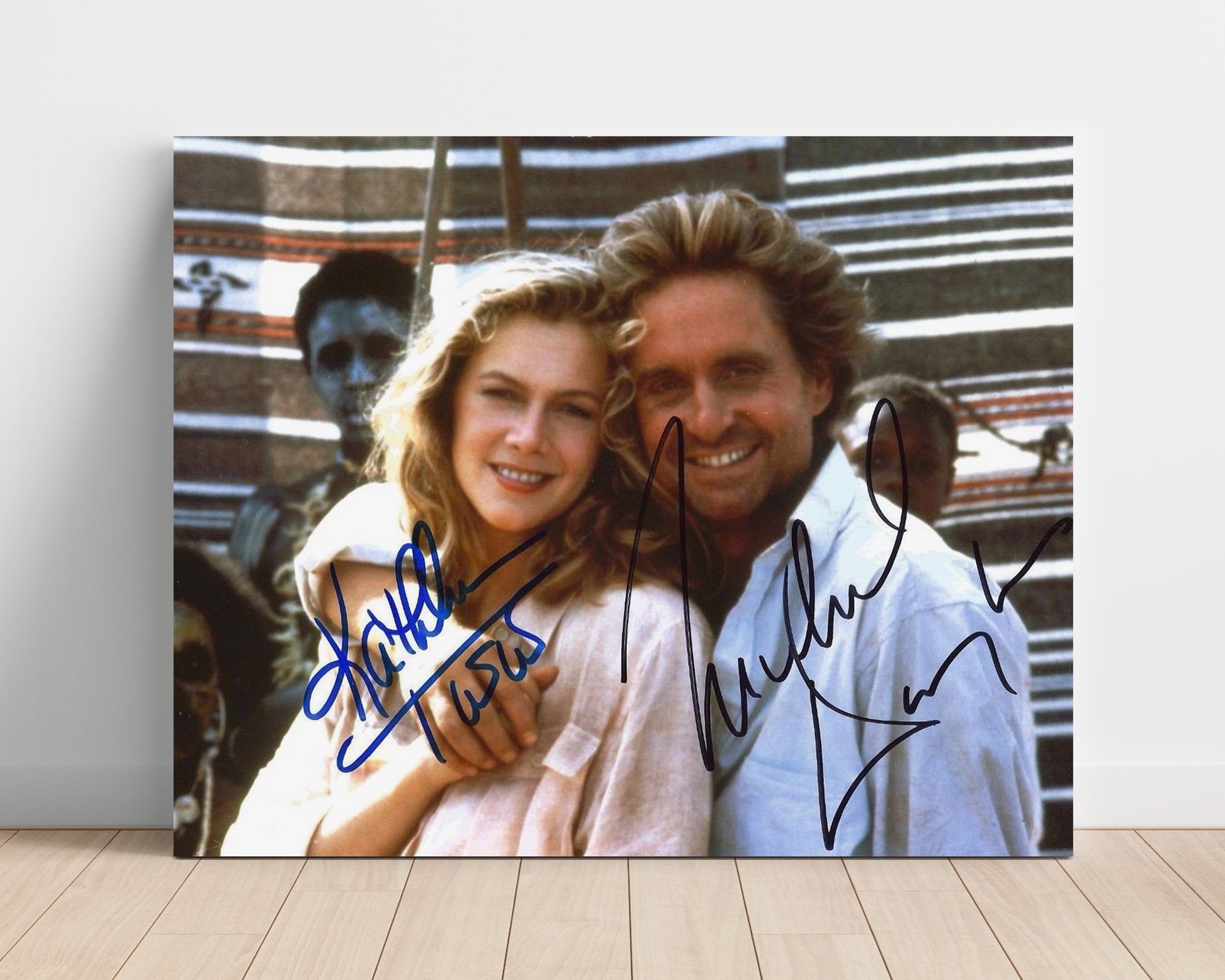 Romancing the Stone - Michael Douglas - Jack Colton - Kathleen Turner - Joan Wilder - Jungle embrace movie wall art 16x20 Unframed Print