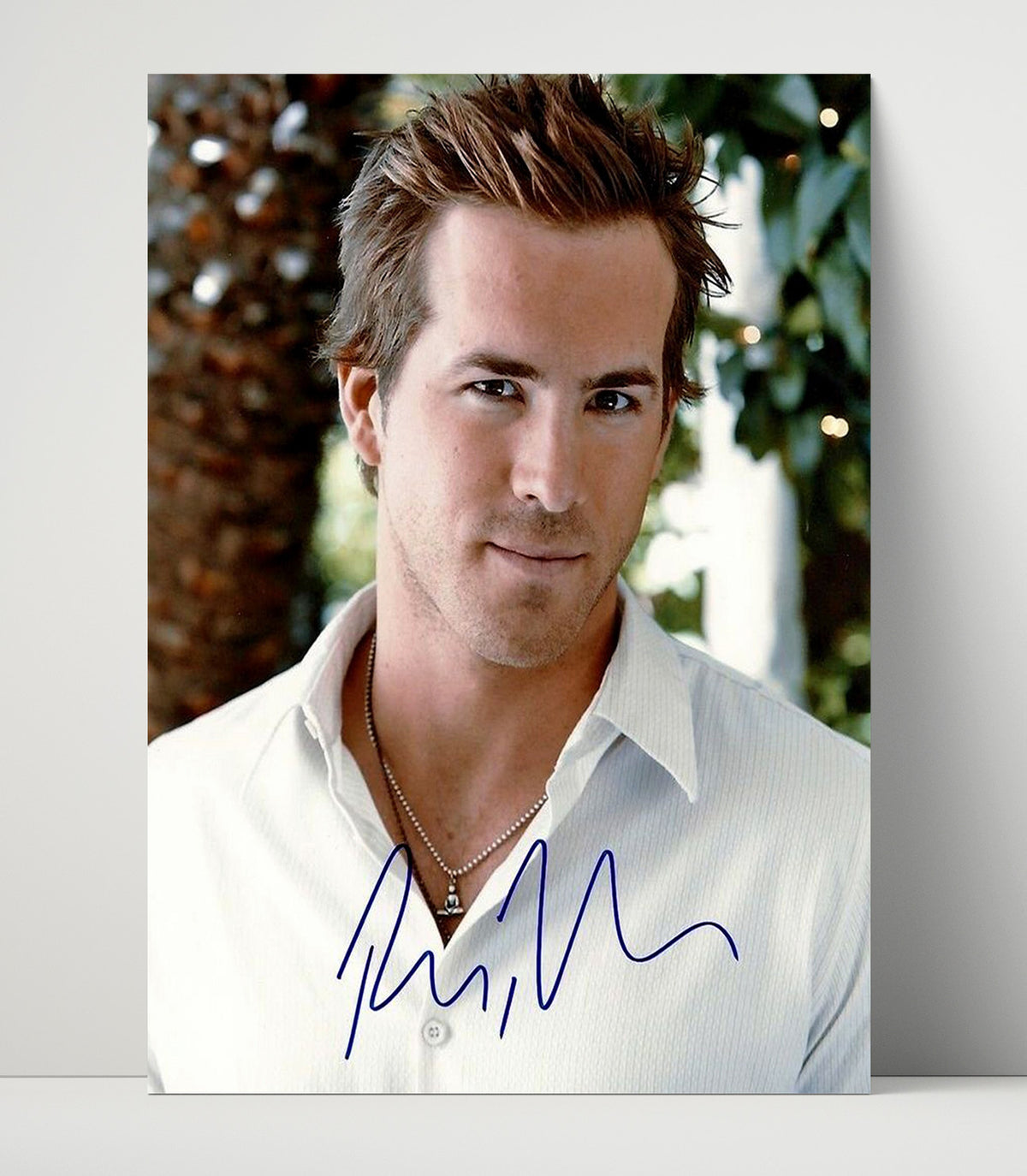 Ryan Reynolds - Casual Charm movie wall art 16x20 Unframed Print