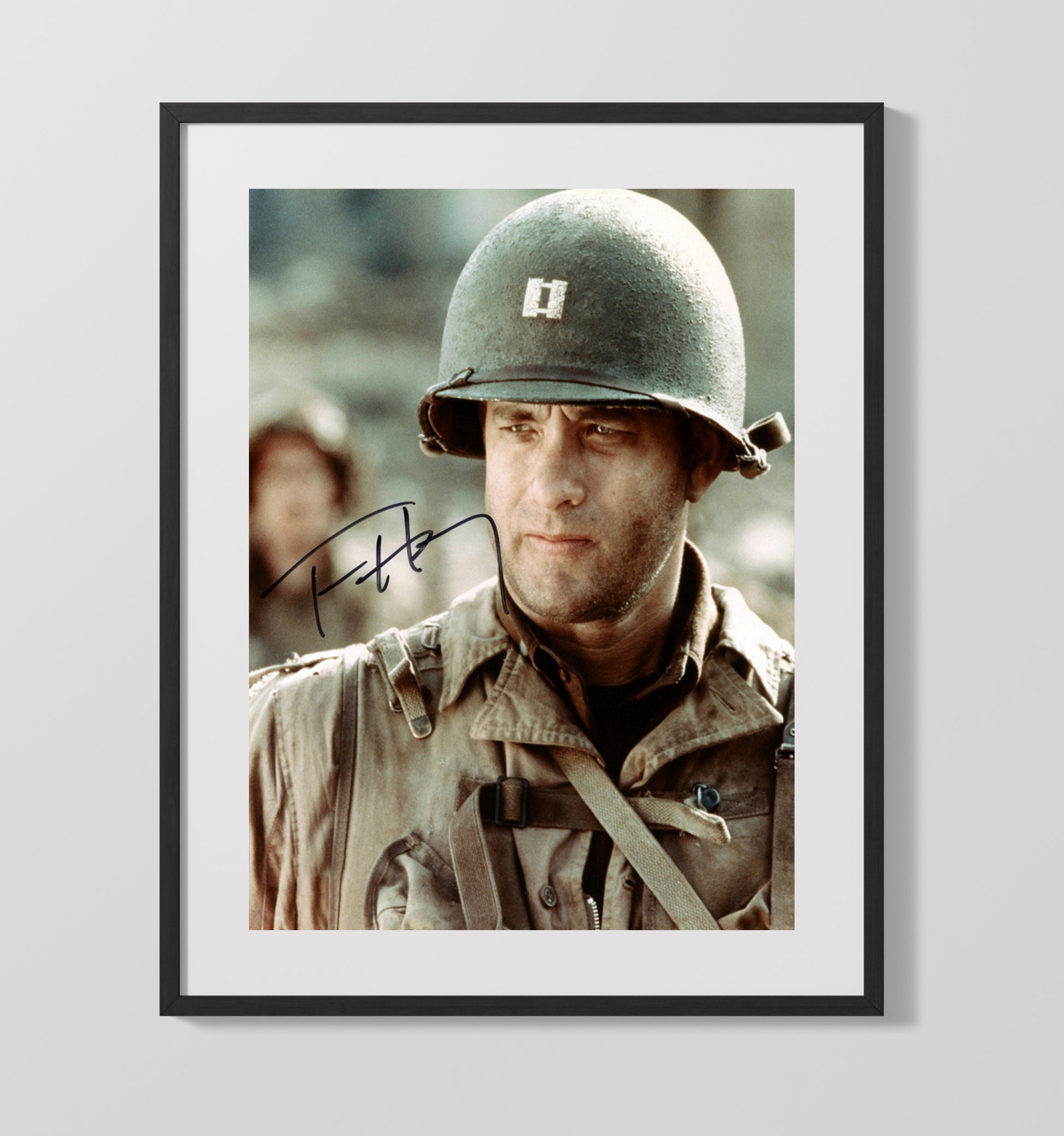 Saving Private Ryan - Tom Hanks - Captain Miller - Battlefield Resolve Close-Up movie wall art 16x20 Gallery Frame