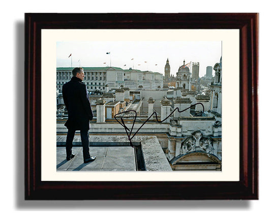 Skyfall - Daniel Craig - James Bond - Rooftop surveillance stance movie wall art 8x10 Beveled Frame