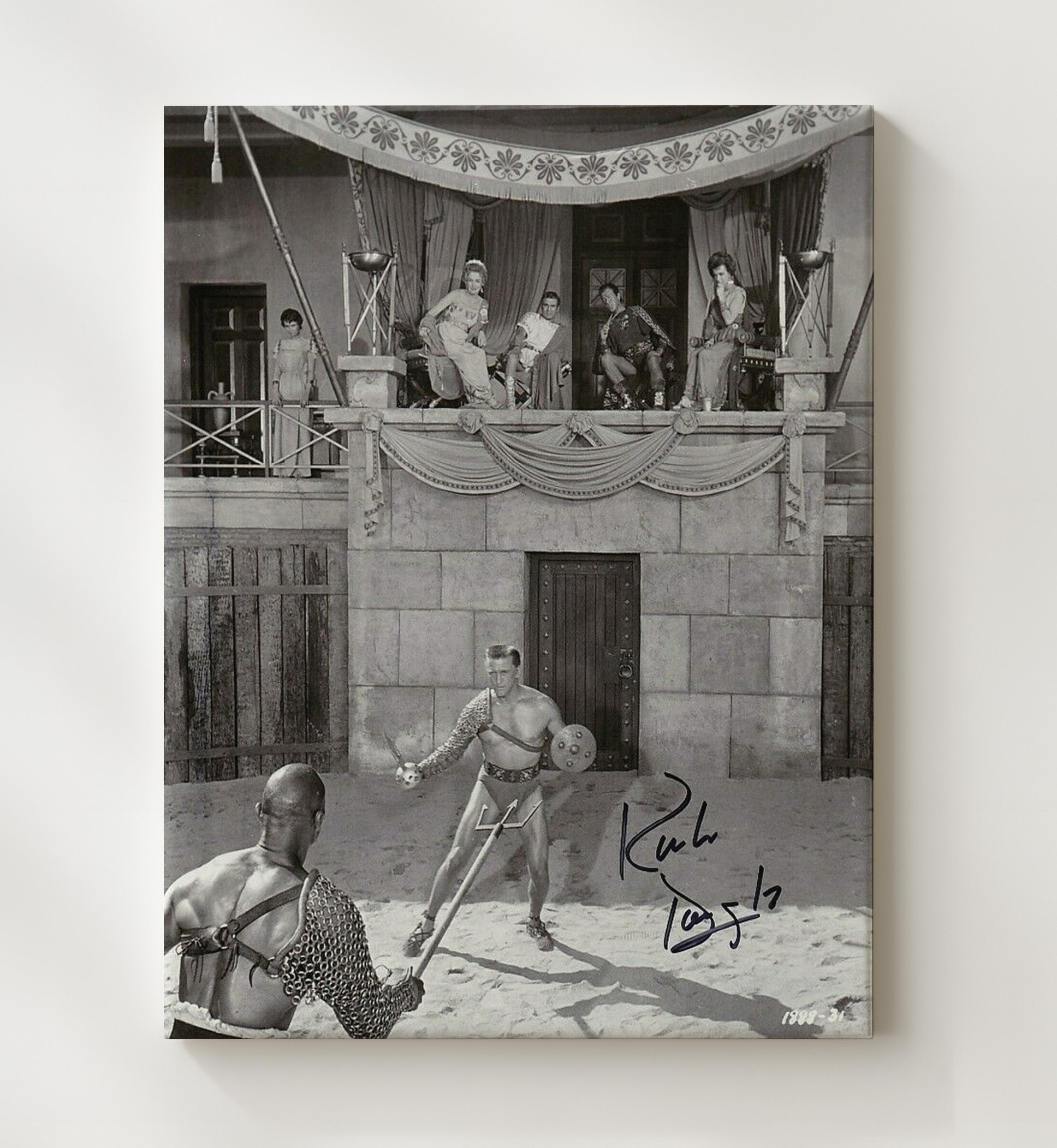 Spartacus - Kirk Douglas - Spartacus - Arena Duel Stance movie wall art 20x24 Canvas