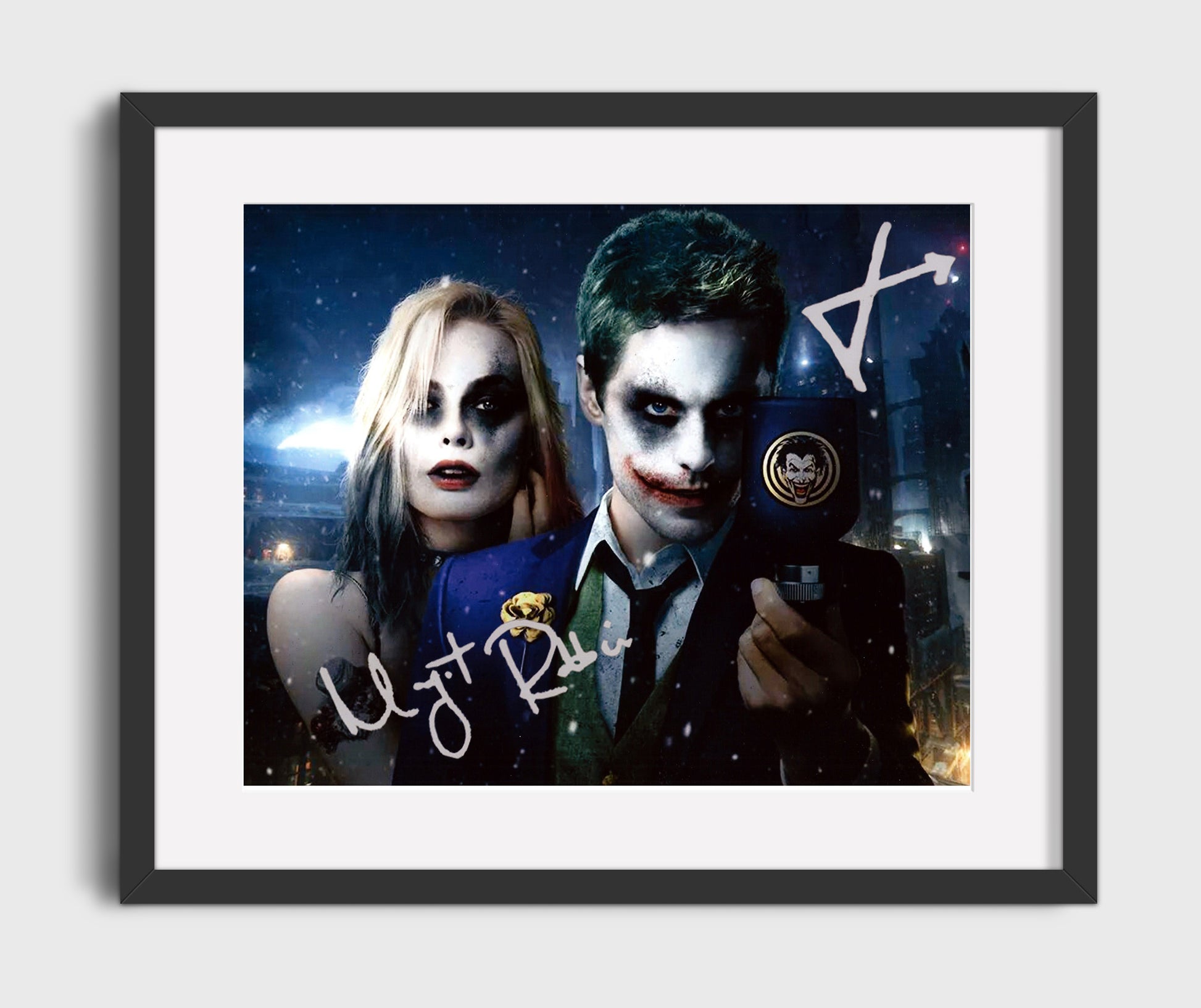 Suicide Squad - Margot Robbie - Harley - and Jared Leto - Joker - Twisted Sweethearts movie wall art 16x20 Gallery Frame