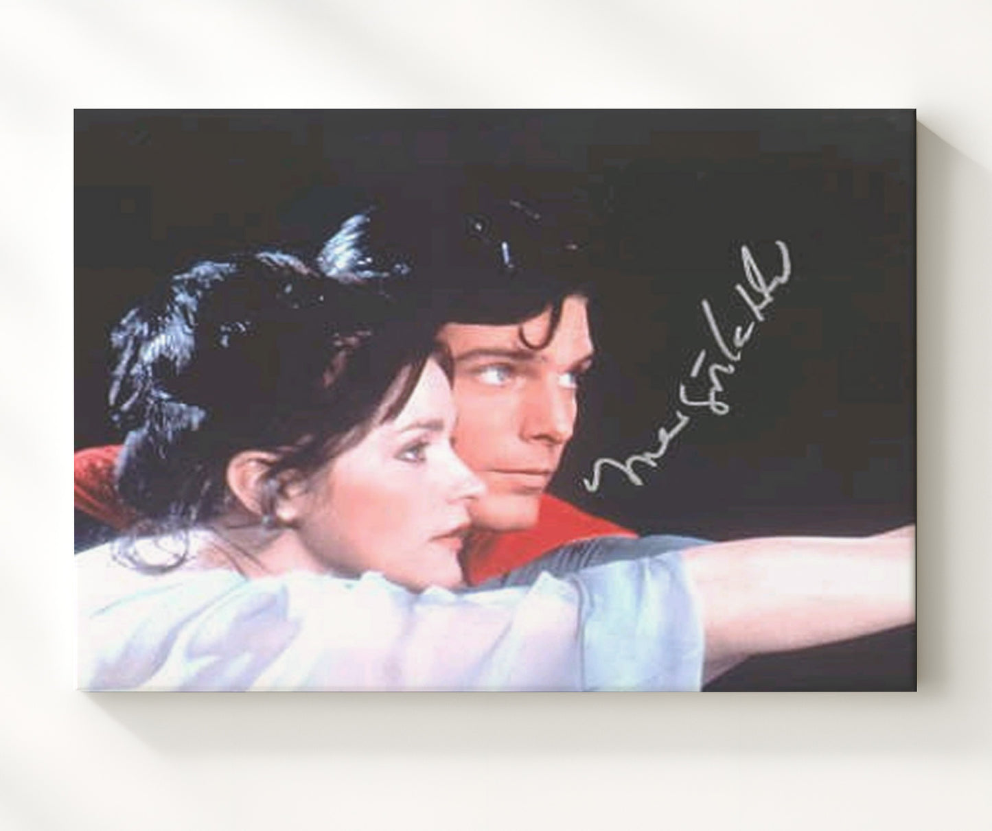 Superman - Christopher Reeve - Superman - and Margot Kidder - Lois - Flying Duo movie wall art 20x24 Canvas