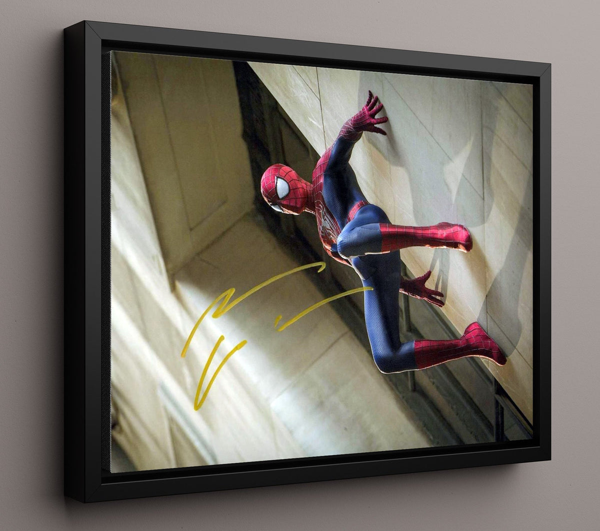 The Amazing Spider-Man 2 - Andrew Garfield - Spider-Man - Wall crawl action movie wall art 16x20 Gallery Frame