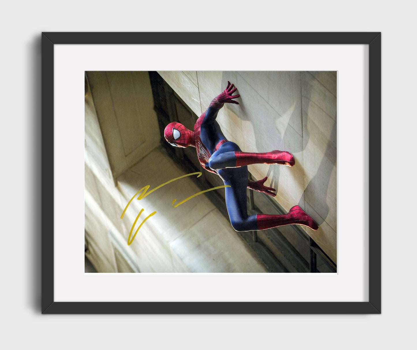 The Amazing Spider-Man 2 - Andrew Garfield - Spider-Man - Wall crawl action movie wall art 16x20 Gallery Frame