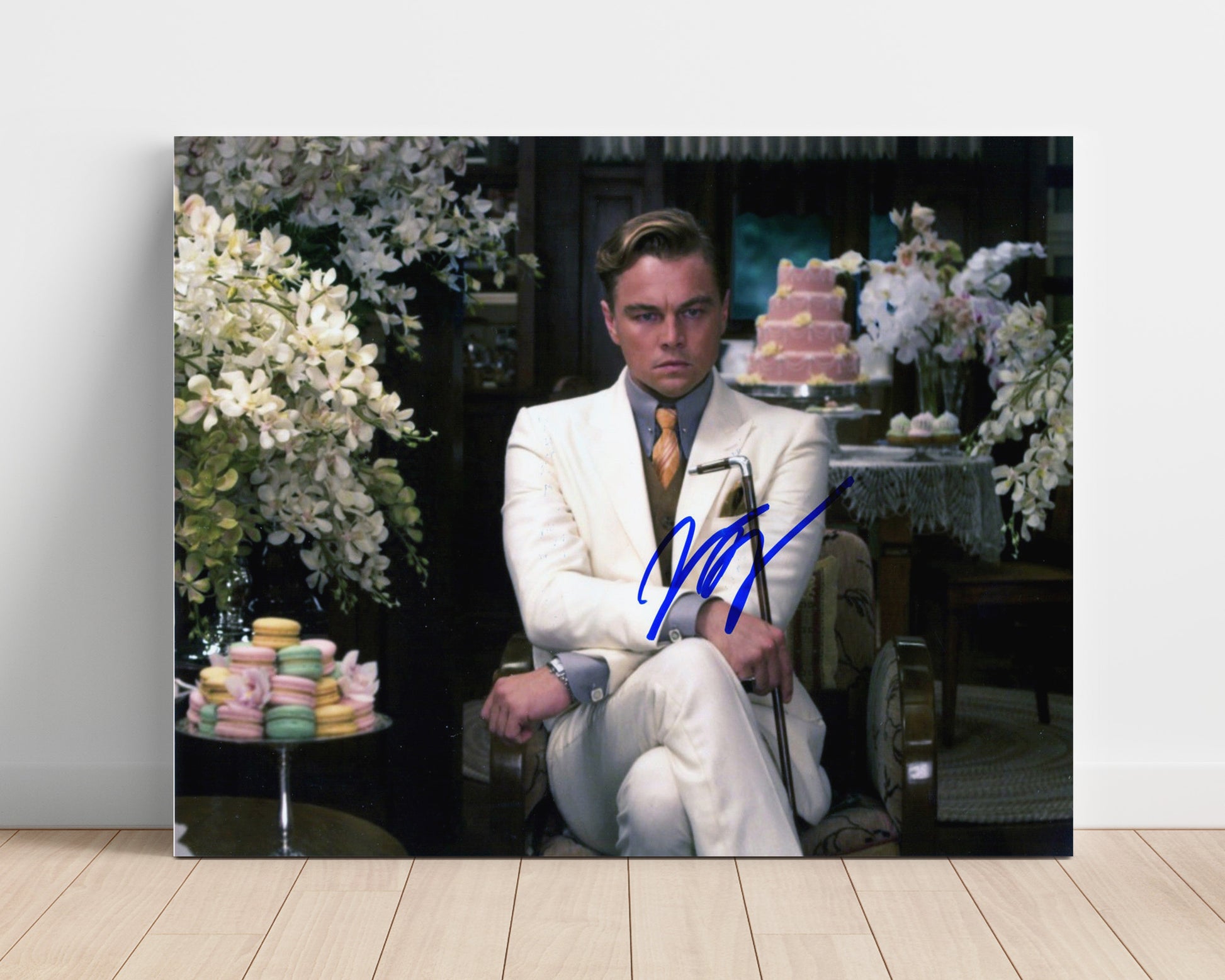The Great Gatsby - Leonardo DiCaprio - Jay Gatsby - White suit poised control movie wall art 16x20 Unframed Print
