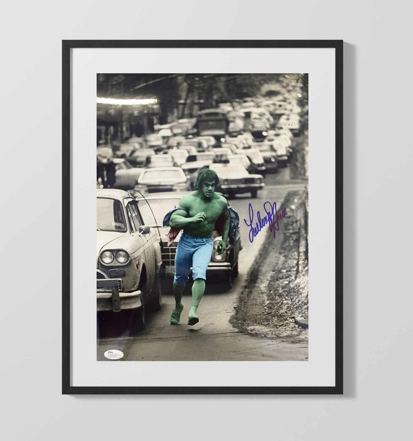 The Incredible Hulk - Lou Ferrigno - HulkRampaging Green Giant Charge Vintage Movie Wall Art - 16x20 Gallery Frame movie decor