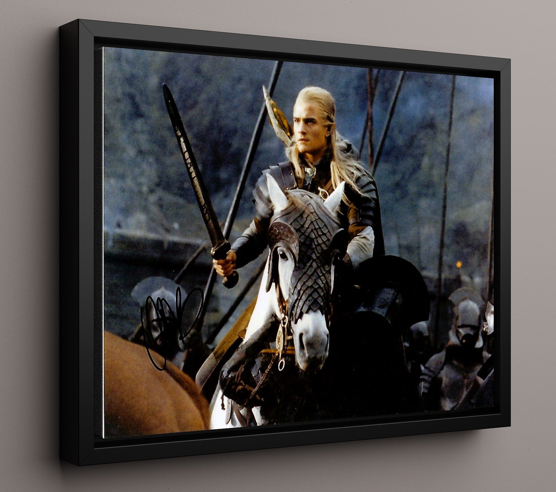 The Lord of the Rings - Orlando Bloom - Legolas - Elven battle precision Vintage Movie Wall Art - 16x20 Framed Canvas movie decor