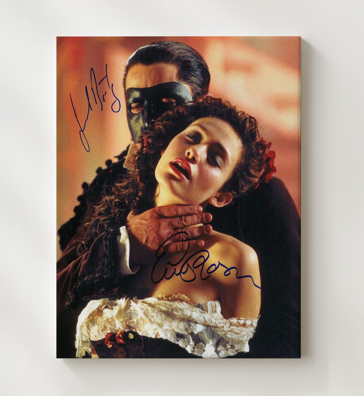 The Phantom of the Opera - Masked Phantom Romantic Gothic Embrace movie wall art 20x24 Canvas