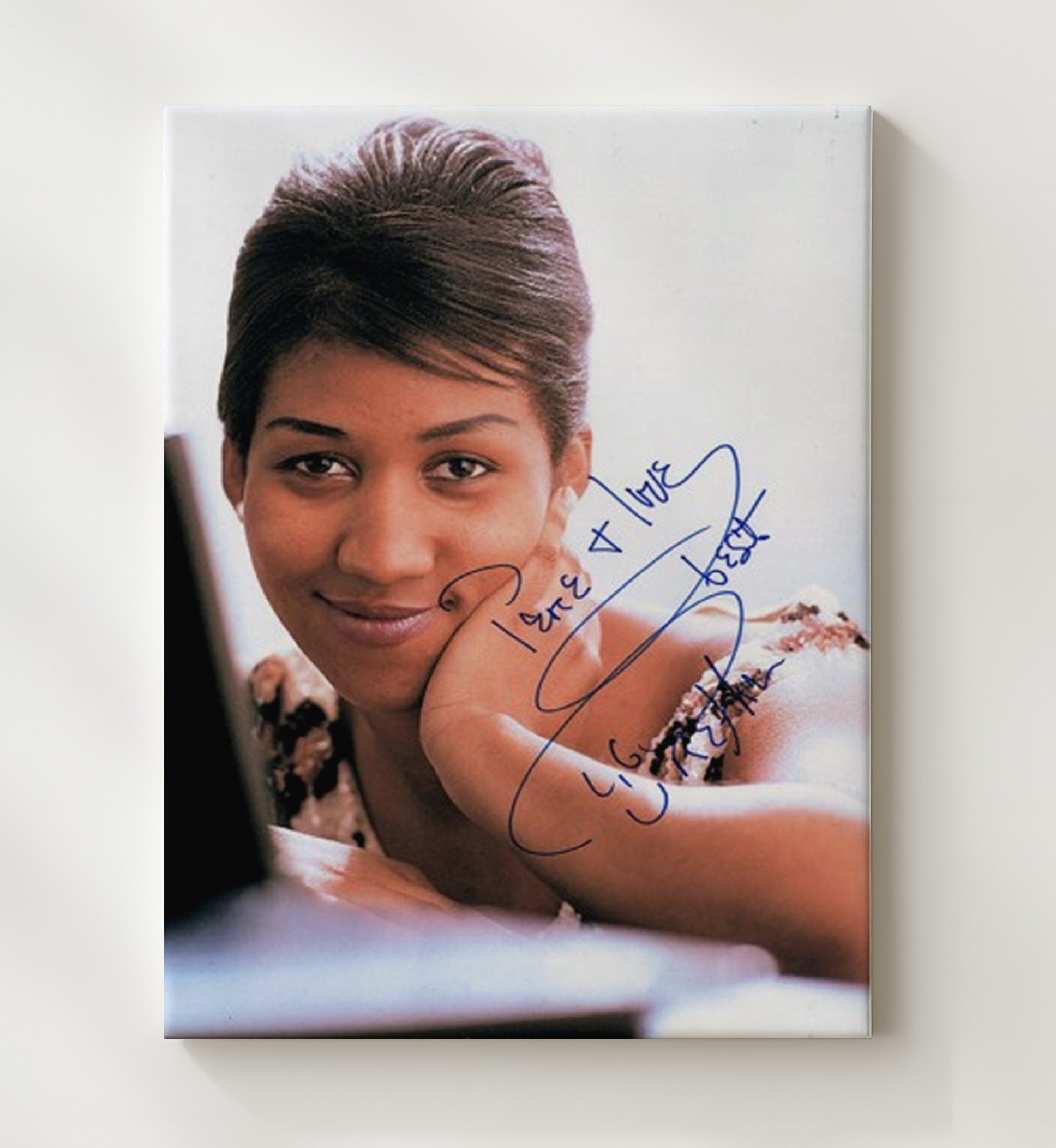 Aretha Franklin - Young Studio Portrait Music Wall Art 20x24 Canvas wall art print – Music decor