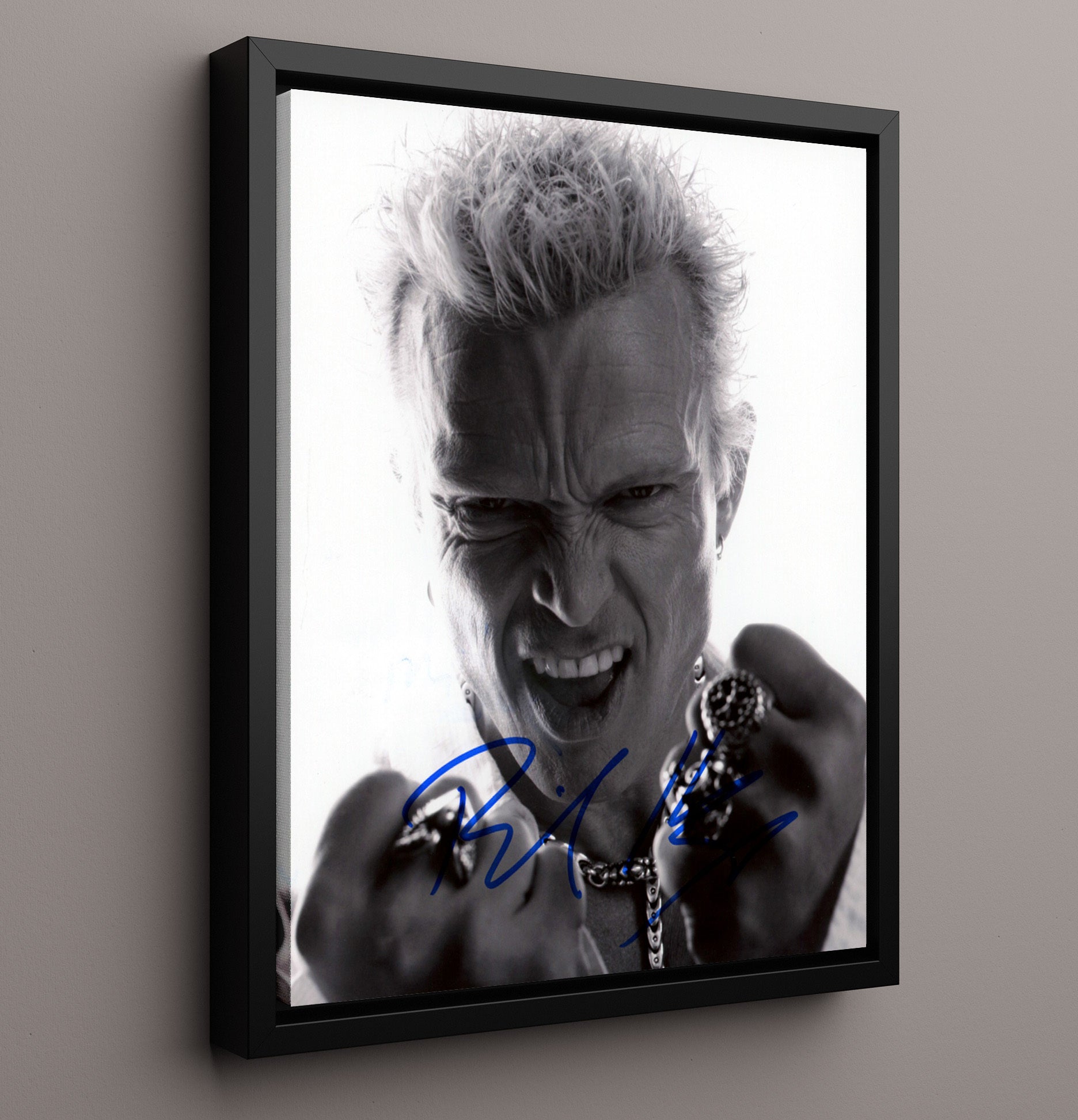 Billy Idol - Punk Rock Fist Pose Portrait Music Wall Art 16x20 Framed Canvas wall art print – Music decor