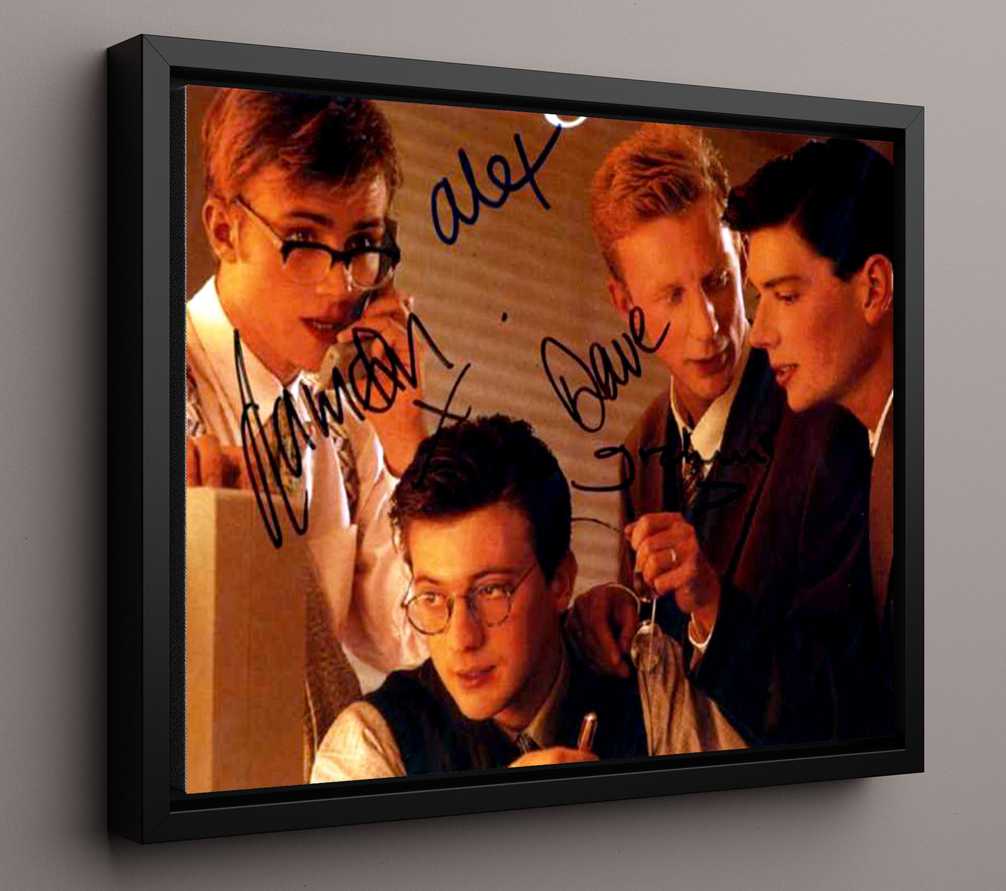 Blur - Damon Albarn Backstage Moment - Vintage Music Wall Art - 16x20 Framed Canvas music decor