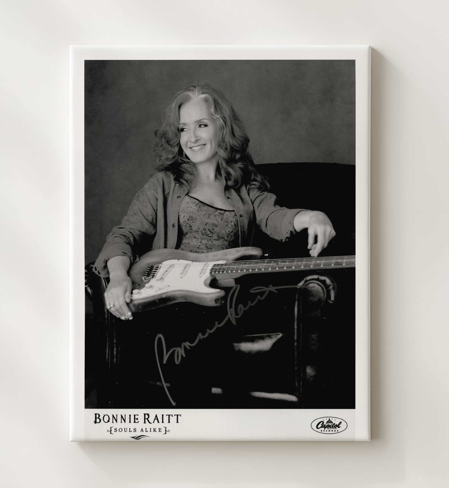Bonnie Raitt - Souls Alike Guitar Portrait - Vintage Music Wall Art - 20x24 Canvas music decor