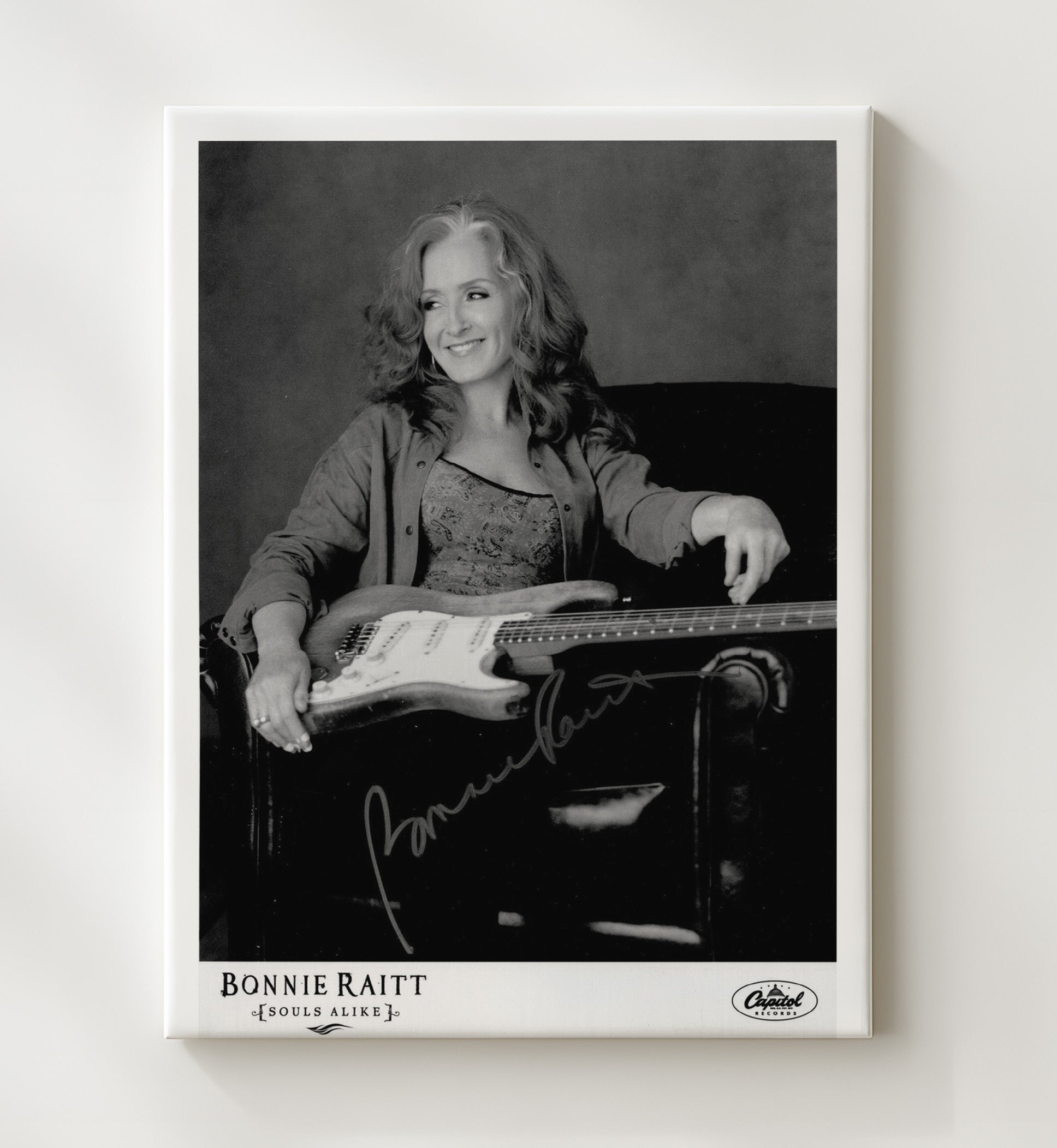 Bonnie Raitt - Souls Alike Guitar Portrait - Vintage Music Wall Art - 20x24 Canvas music decor