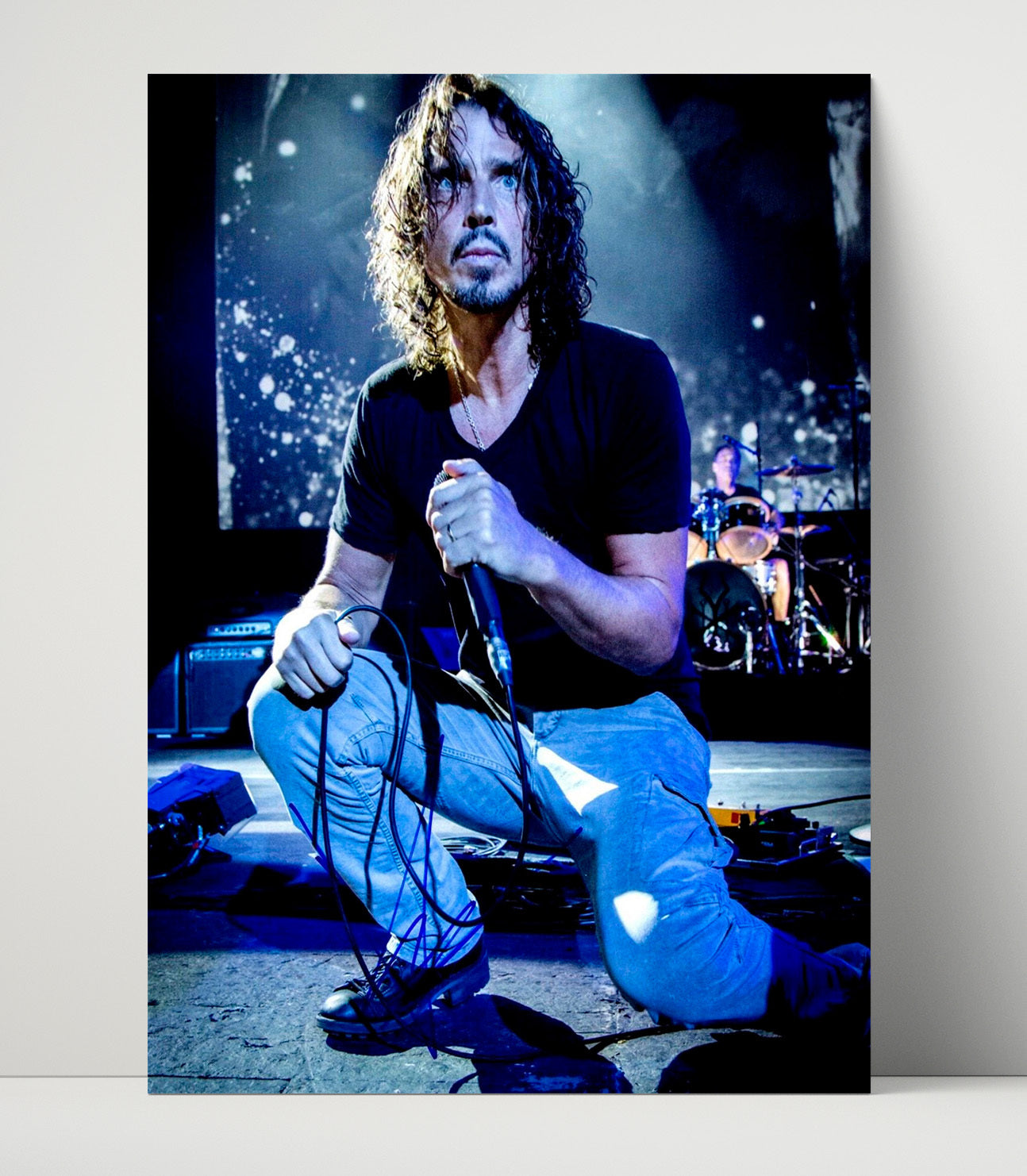 Chris Cornell - Grunge Golden Voice Music Wall Art 16x20 Unframed Print wall art print – Music decor