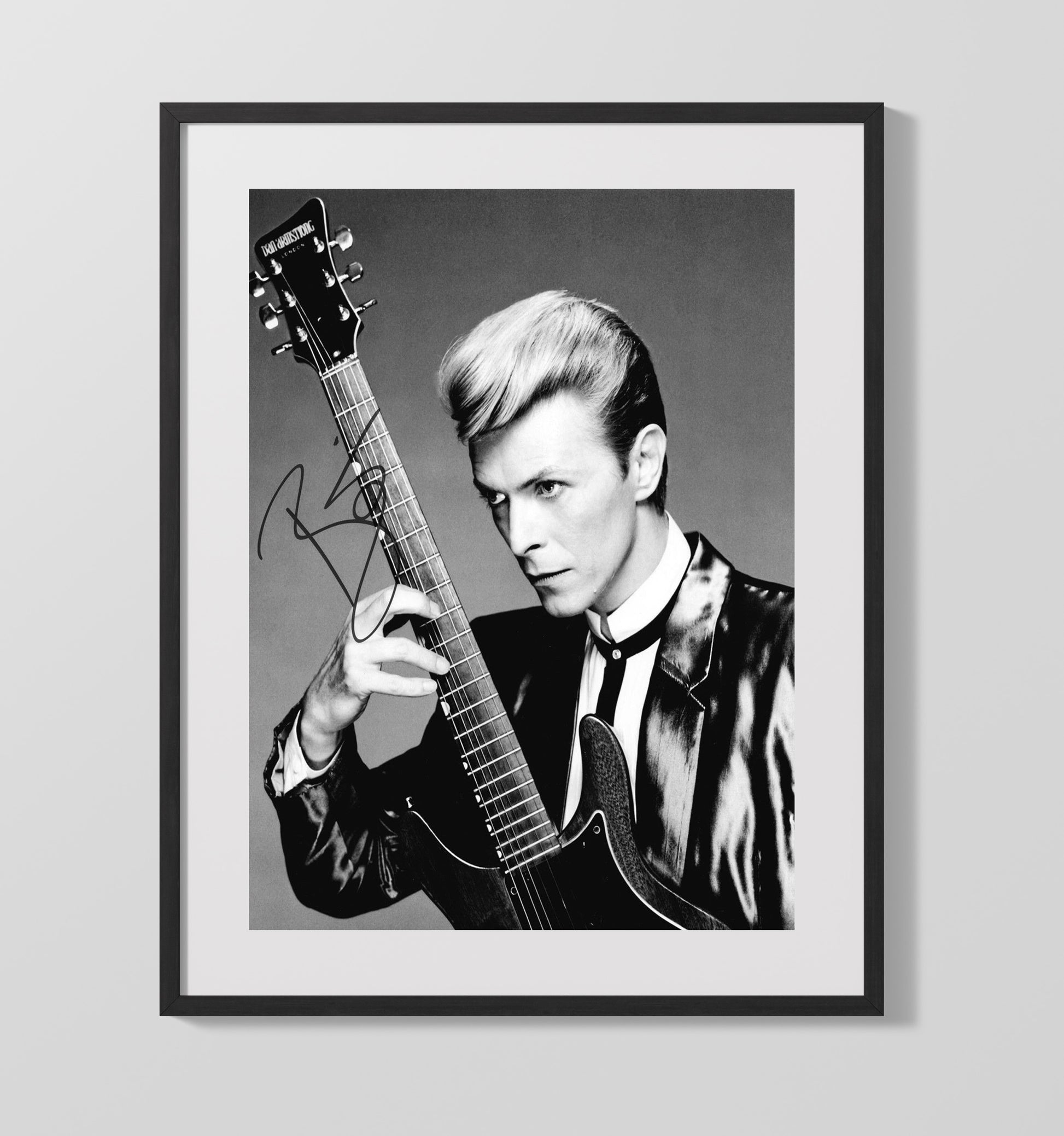 David Bowie - Serious Moonlight Gaze - Vintage Music Wall Art - 16x20 Gallery Frame music decor