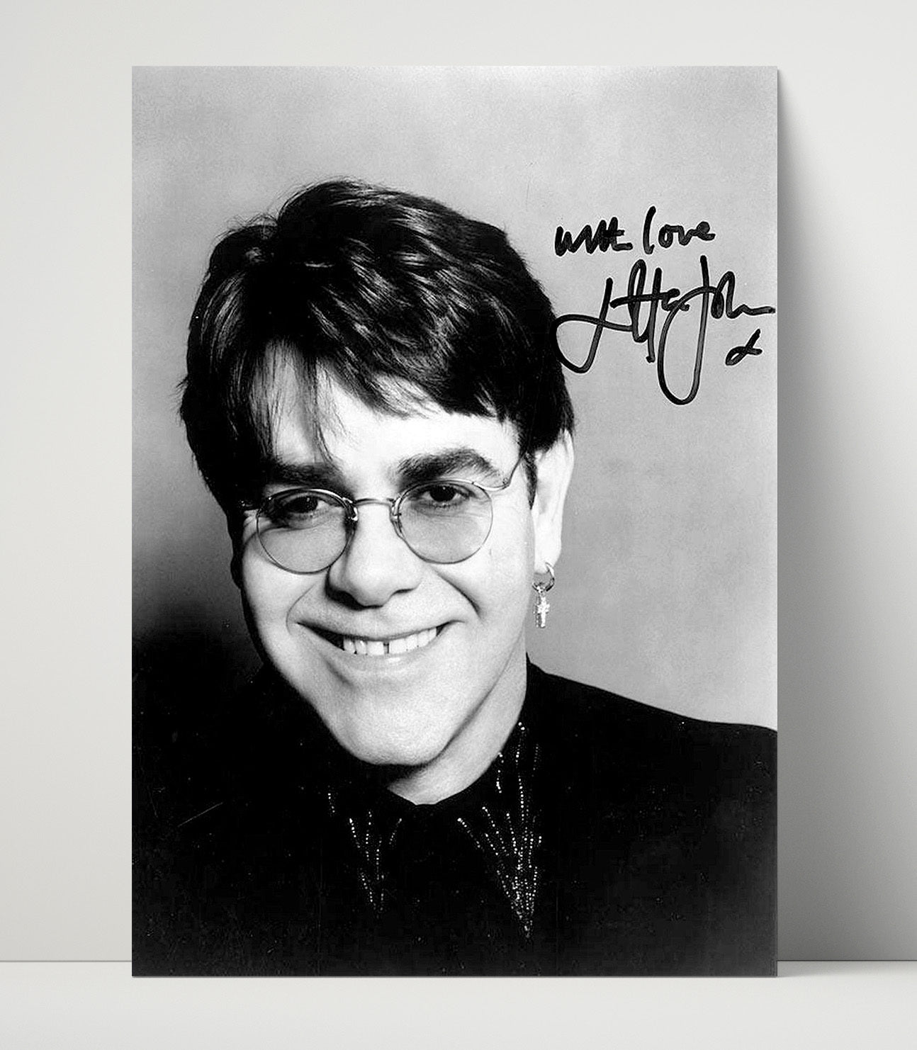 Elton John - Portrait with Glasses and Cross Earring Music Wall Art 16x20 Unframed Print wall art print – Music decor