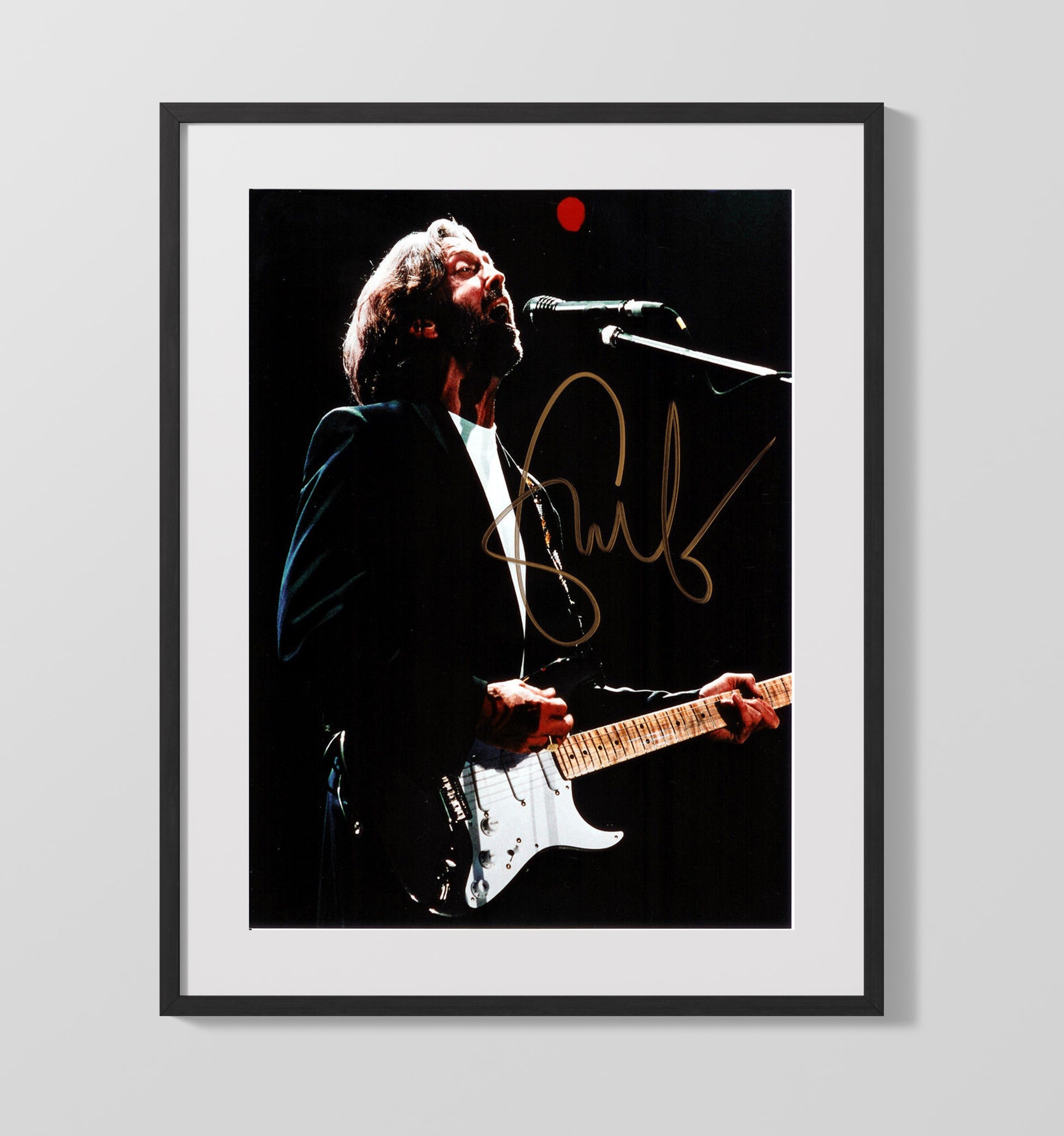 Eric Clapton - Live Performance Singing with Guitar Music Wall Art 16x20 Gallery Frame wall art print – Music decor