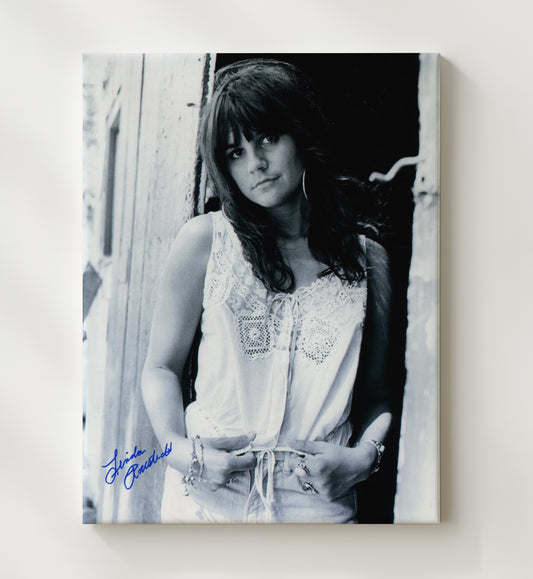 Linda Ronstadt - Young Studio Photo Black-and-White 16x20 Gallery Frame vintage music wall art