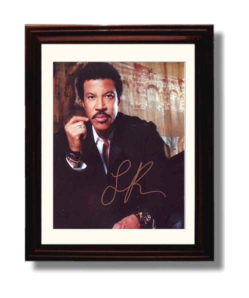 Lionel Richie - Studio Portrait with Hand Under Chin Music Wall Art 8x10 Beveled Frame wall art print – Music decor