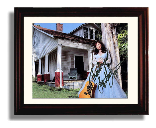 Loretta Lynn - Country Roots Icon Portrait - Vintage Music Wall Art - 8x10 Beveled Frame music decor