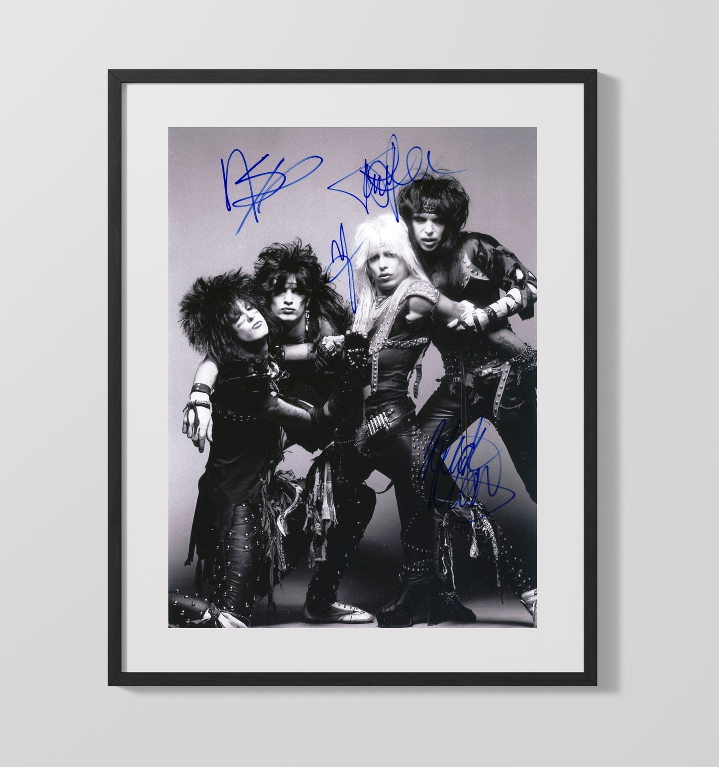 Motley Crue - Vince Neil Ensemble Cast Black-and-White Group Image Music Wall Art 16x20 Gallery Frame wall art print – Music decor