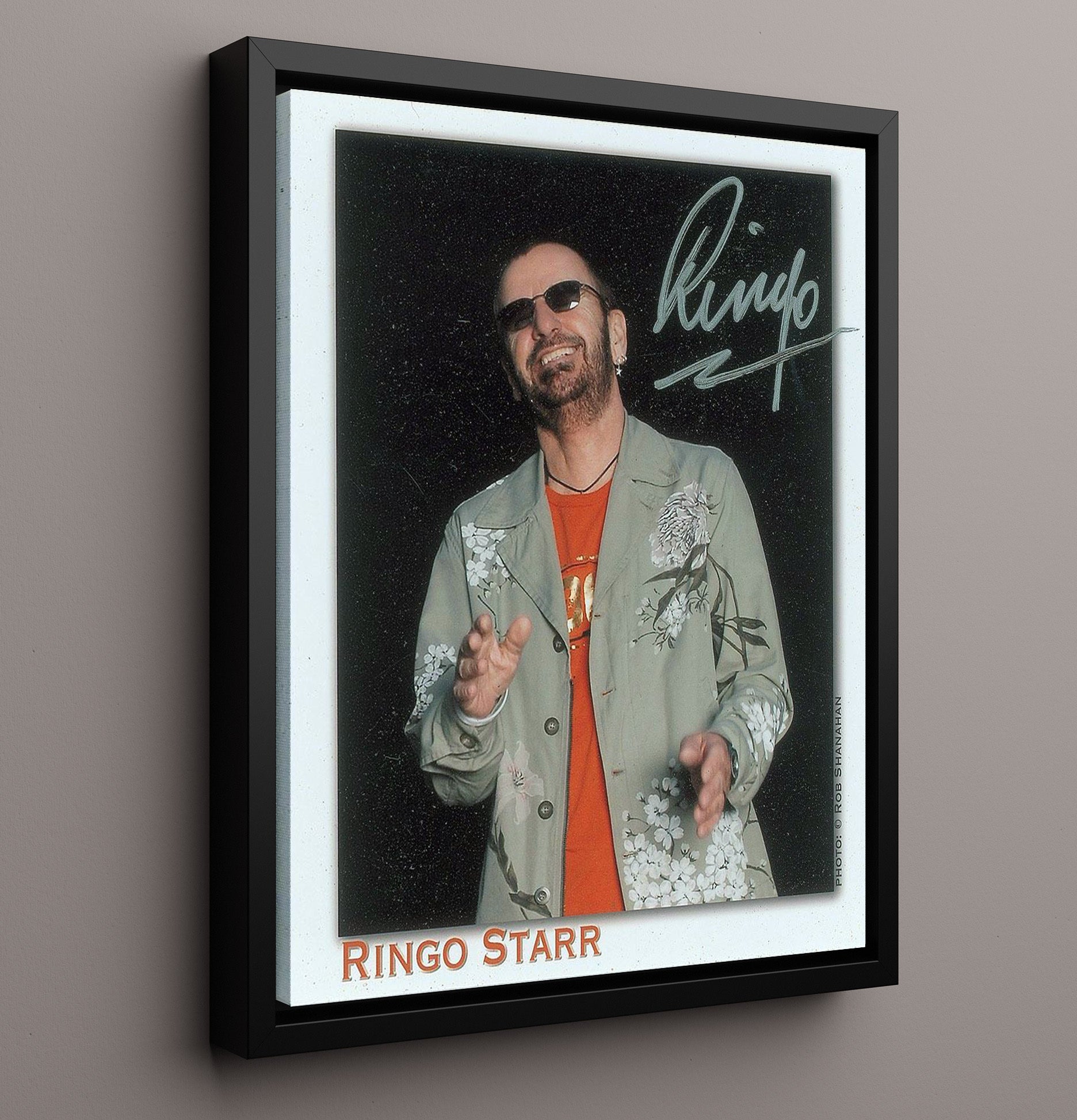 Ringo Starr - Sunglasses Casual Promo Image Music Wall Art 16x20 Framed Canvas wall art print – Music decor