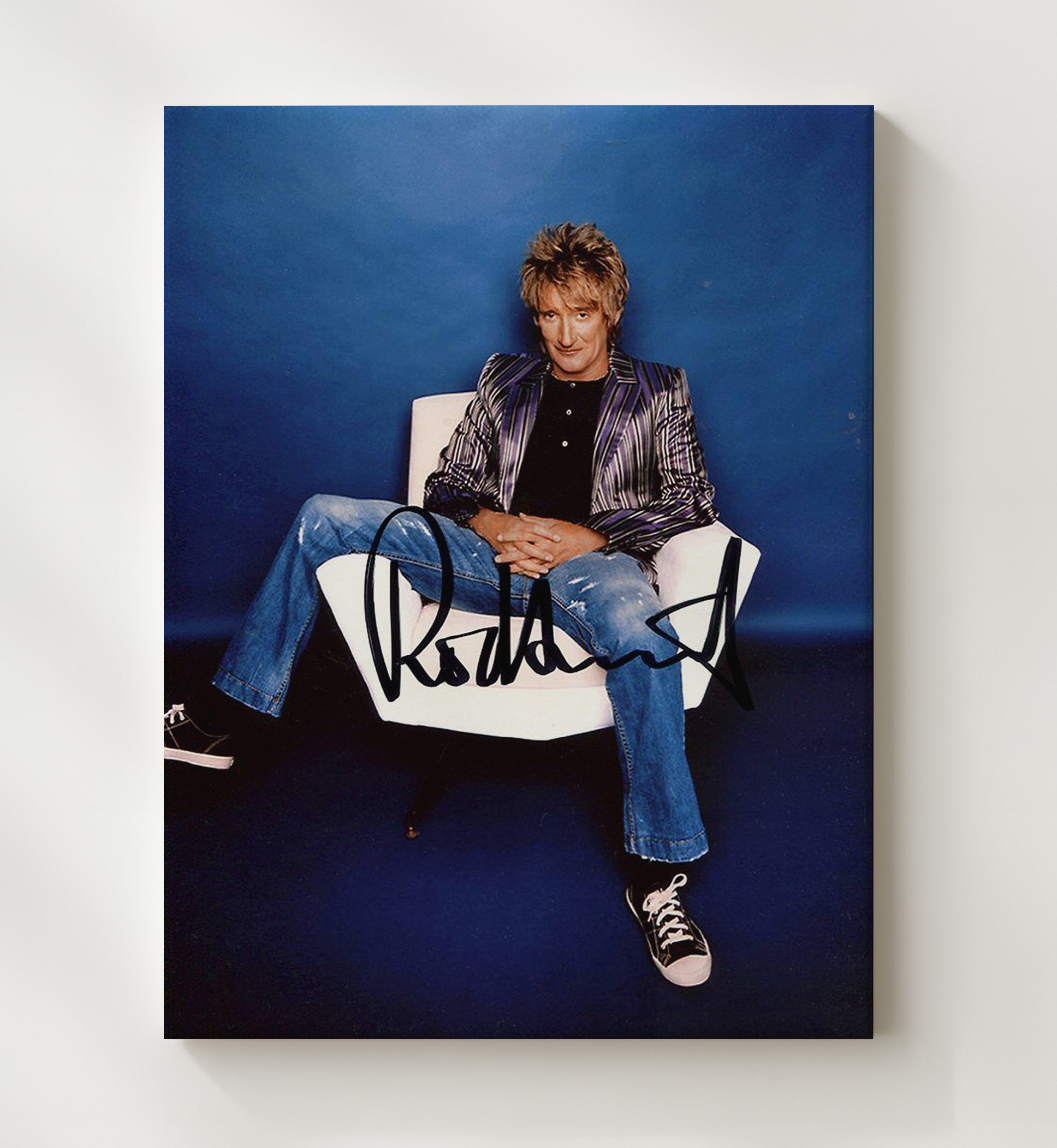 Rod Stewart - Seated Blue Background Studio Image - Vintage Music Wall Art - 20x24 Canvas music decor