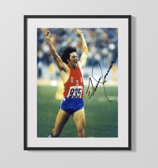 Bruce Jenner - Decathlon Gold Celebration 1976 Olympic Wall Art 16x20 Gallery Frame wall art print – Olympic Wall Art decor