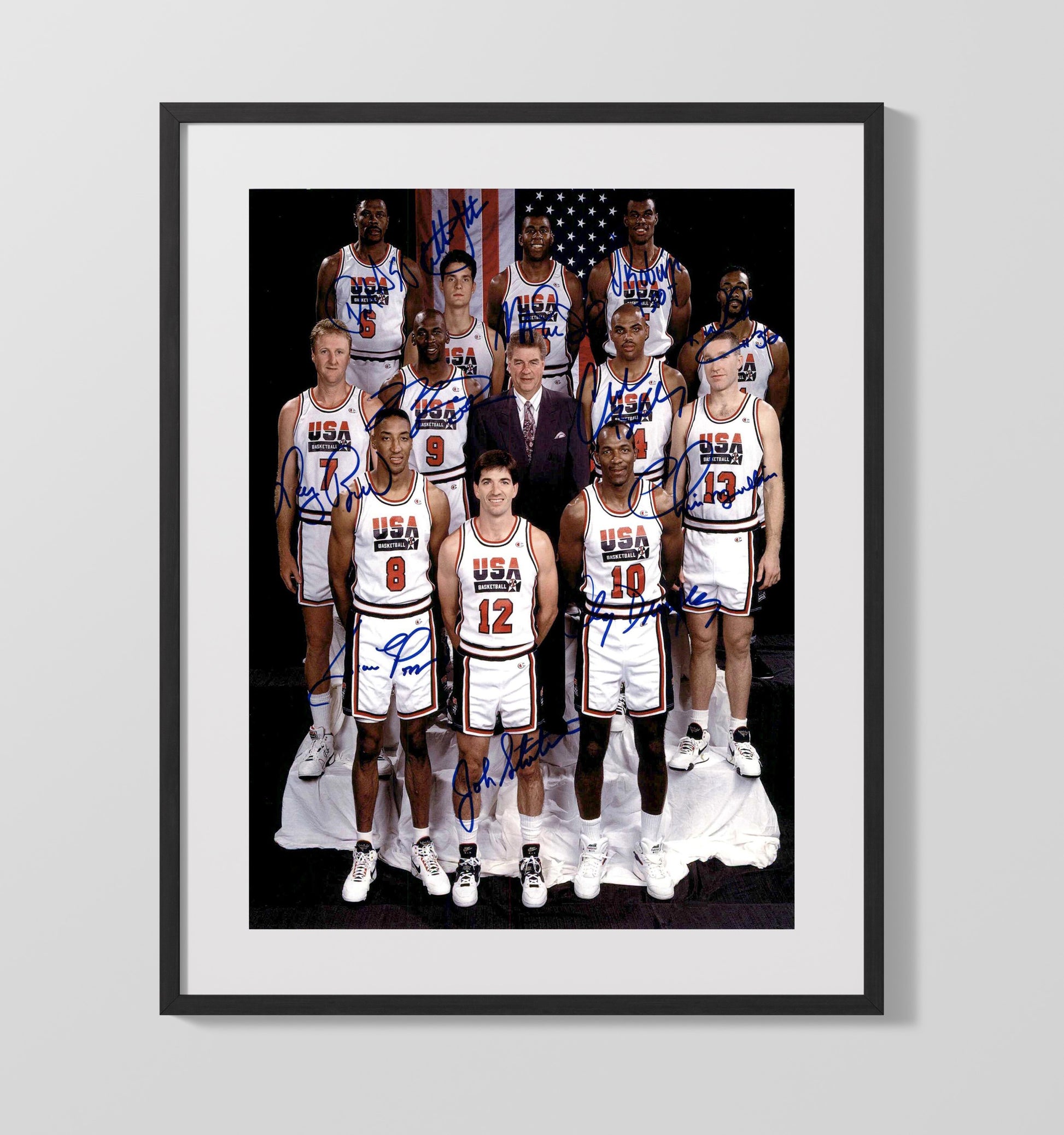 USA Dream Team - Team Signed Portrait 1992 Olympic Wall Art 16x20 Gallery Frame wall art print – Olympic Wall Art decor