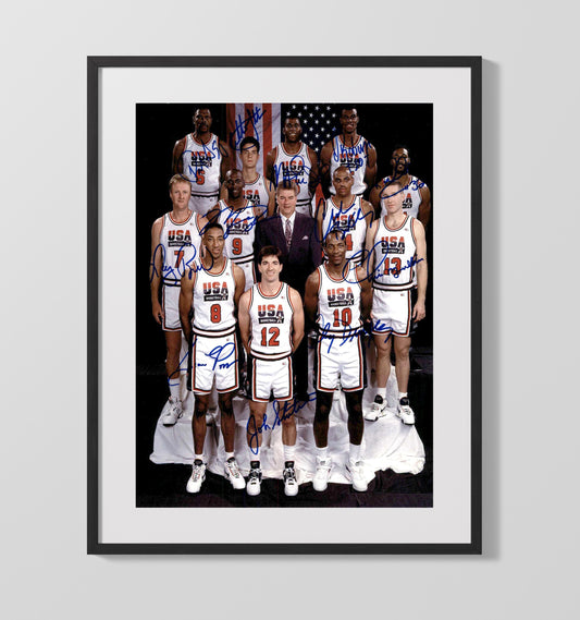 USA Dream Team - Team Signed Portrait 1992 Olympic Wall Art 16x20 Gallery Frame wall art print – Olympic Wall Art decor