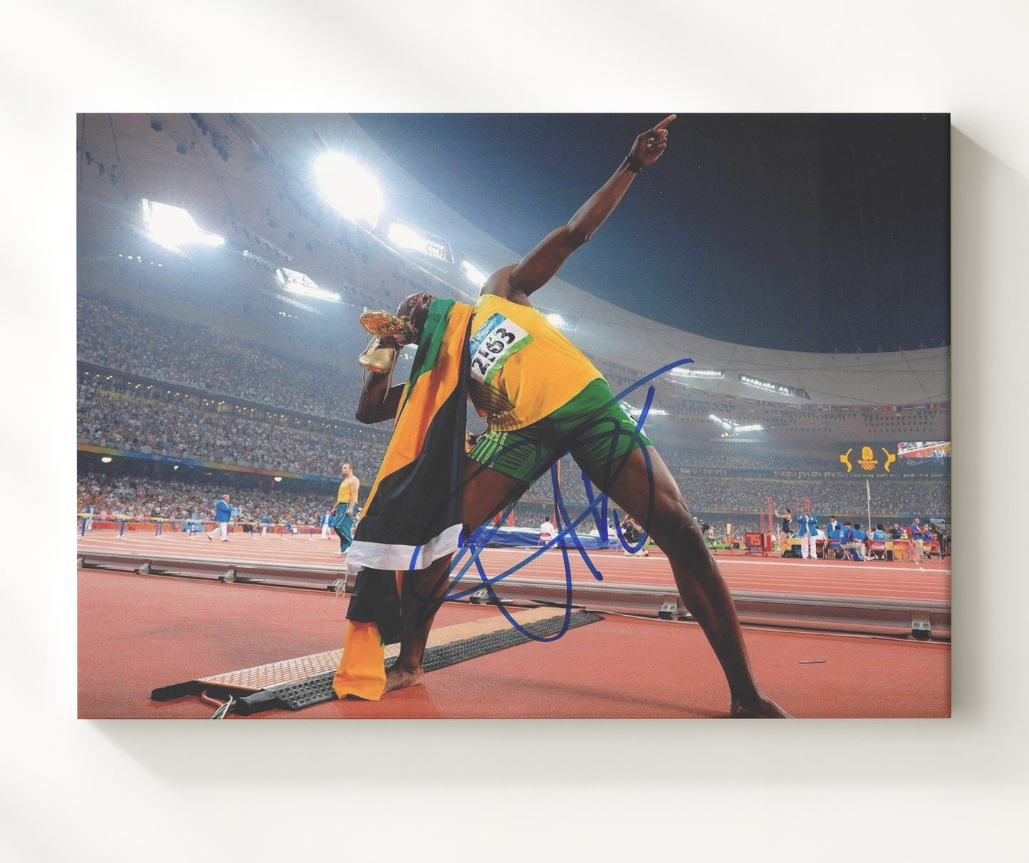 Usain Bolt - Track Victory Pose Olympic Wall Art 20x24 Canvas wall art print – Olympic Wall Art decor