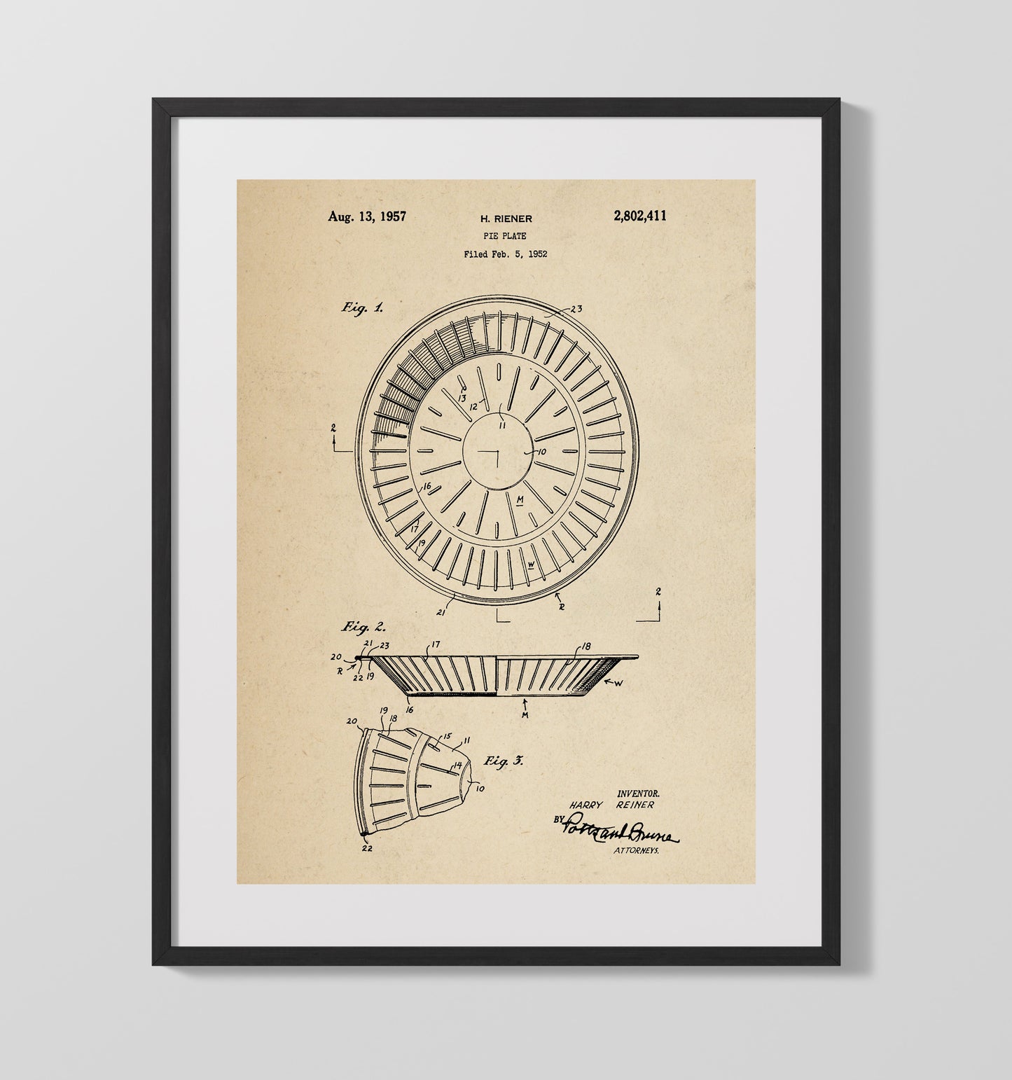 Patent Print - Pie Plate - Harry Riener - 1957 - Patent 2802411 Patent Wall Art