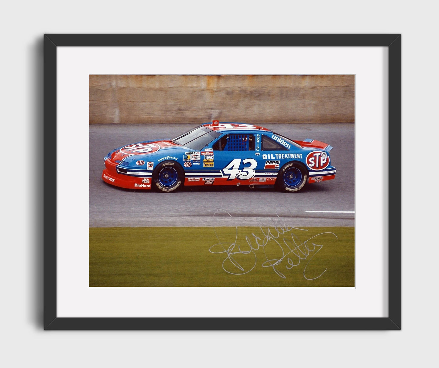 Richard Petty - STP No. 43 Race Car Profile - Canvas racing wall art