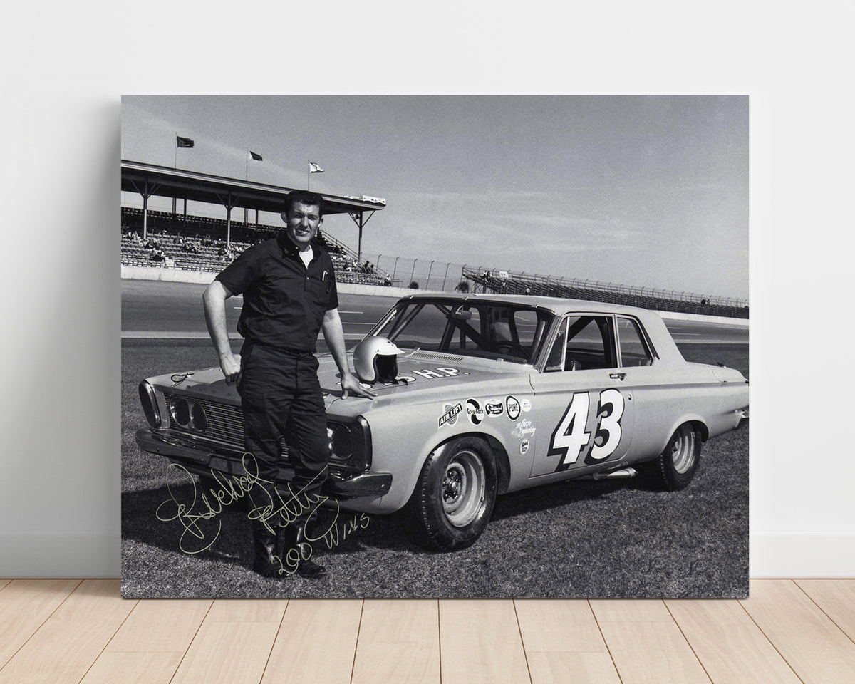 Richard Petty - Early No. 43 Plymouth - Gallery Frame racing wall art