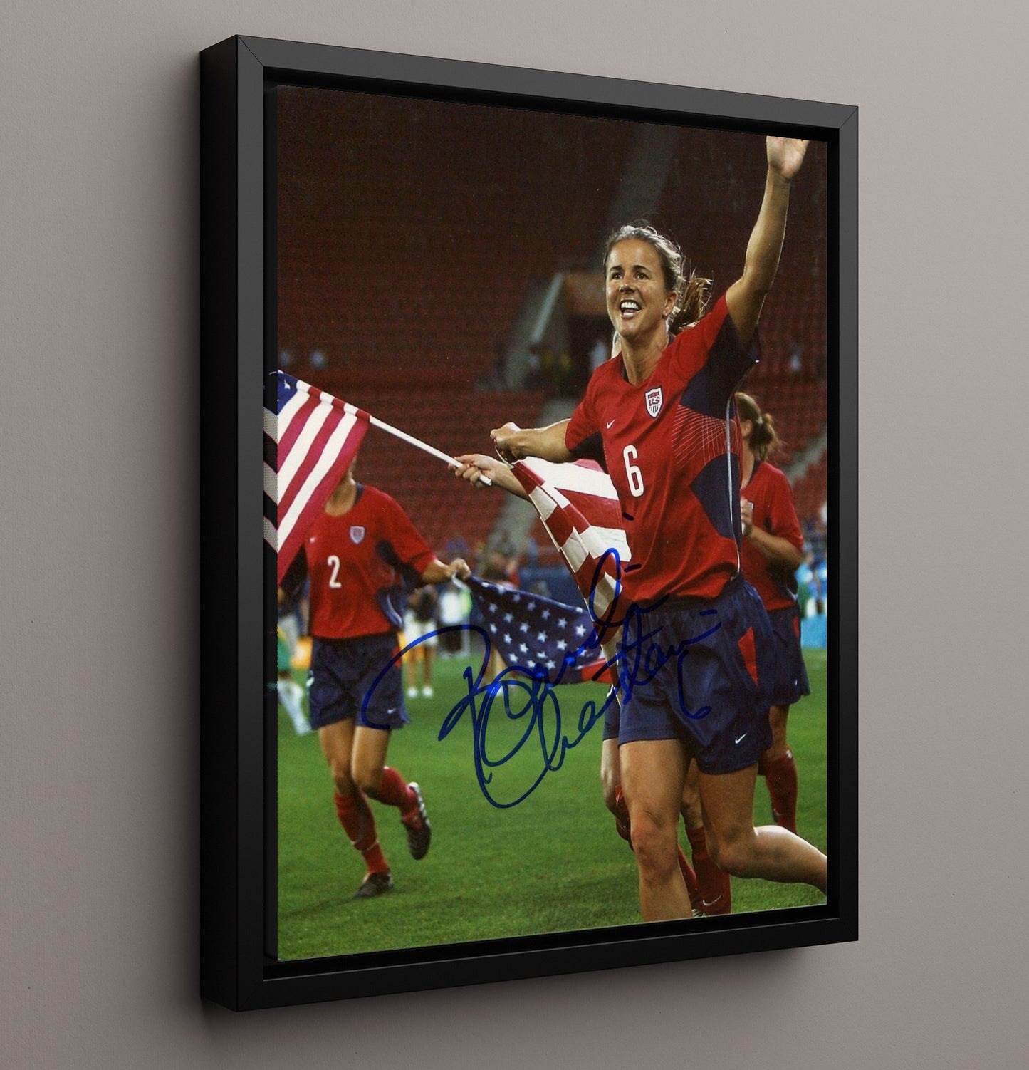 Brandi Chastain USA Victory Flag Run Celebration Soccer Print 16x20 Framed Canvas soccer wall art print – Soccer Prints decor