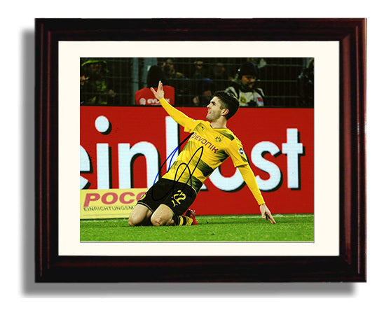 Christian Pulisic Borussia Dortmund Goal Celebration Print Slide Soccer Print 8x10 Beveled Frame soccer wall art print – Soccer Prints decor