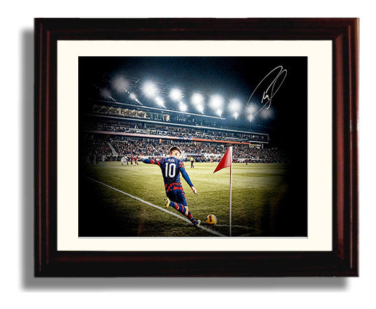 Christian Pulisic USA Corner Kick Strike Soccer Print 8x10 Beveled Frame soccer wall art print – Soccer Prints decor