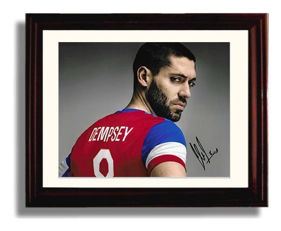 Clint Dempsey USA Captain Turn Soccer Print 8x10 Beveled Frame soccer wall art print – Soccer Prints decor