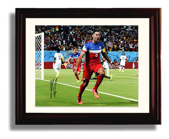 Clint Dempsey USA World Cup Goal Celebration Print USMNT Icon Soccer Print 8x10 Beveled Frame soccer wall art print – Soccer Prints decor