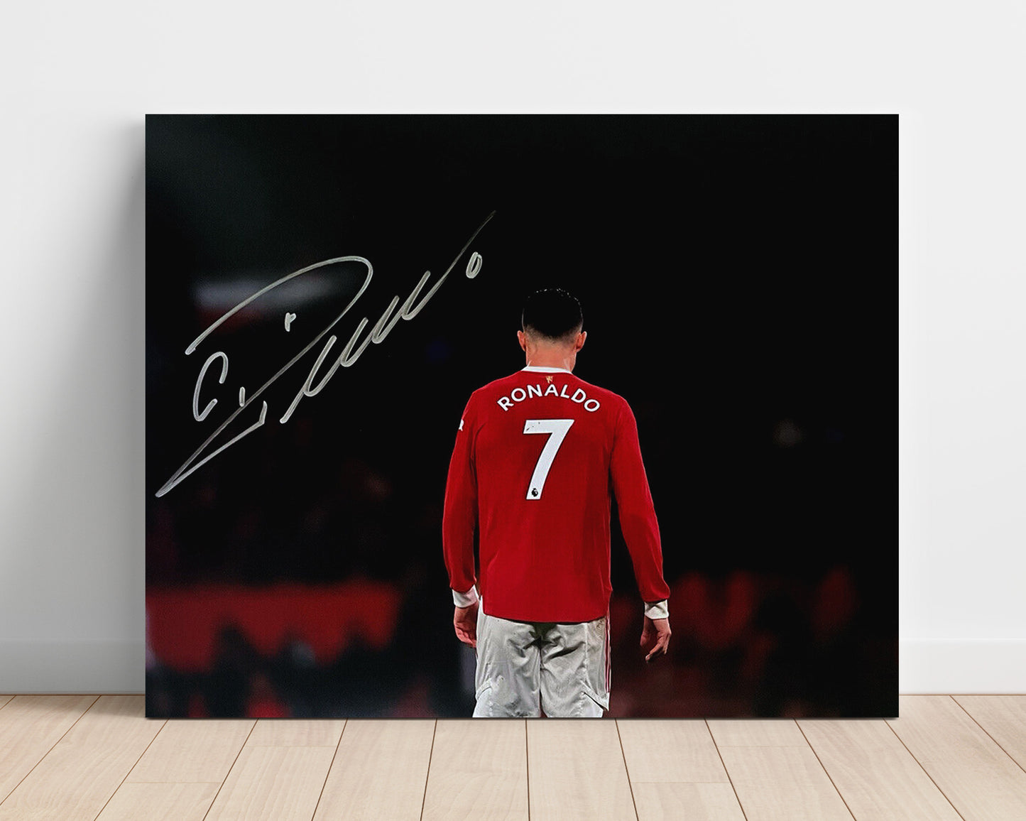 Cristiano Ronaldo Manchester United Number 7 Walk Away Soccer Print 16x20 Unframed Print soccer wall art print – Soccer Prints decor