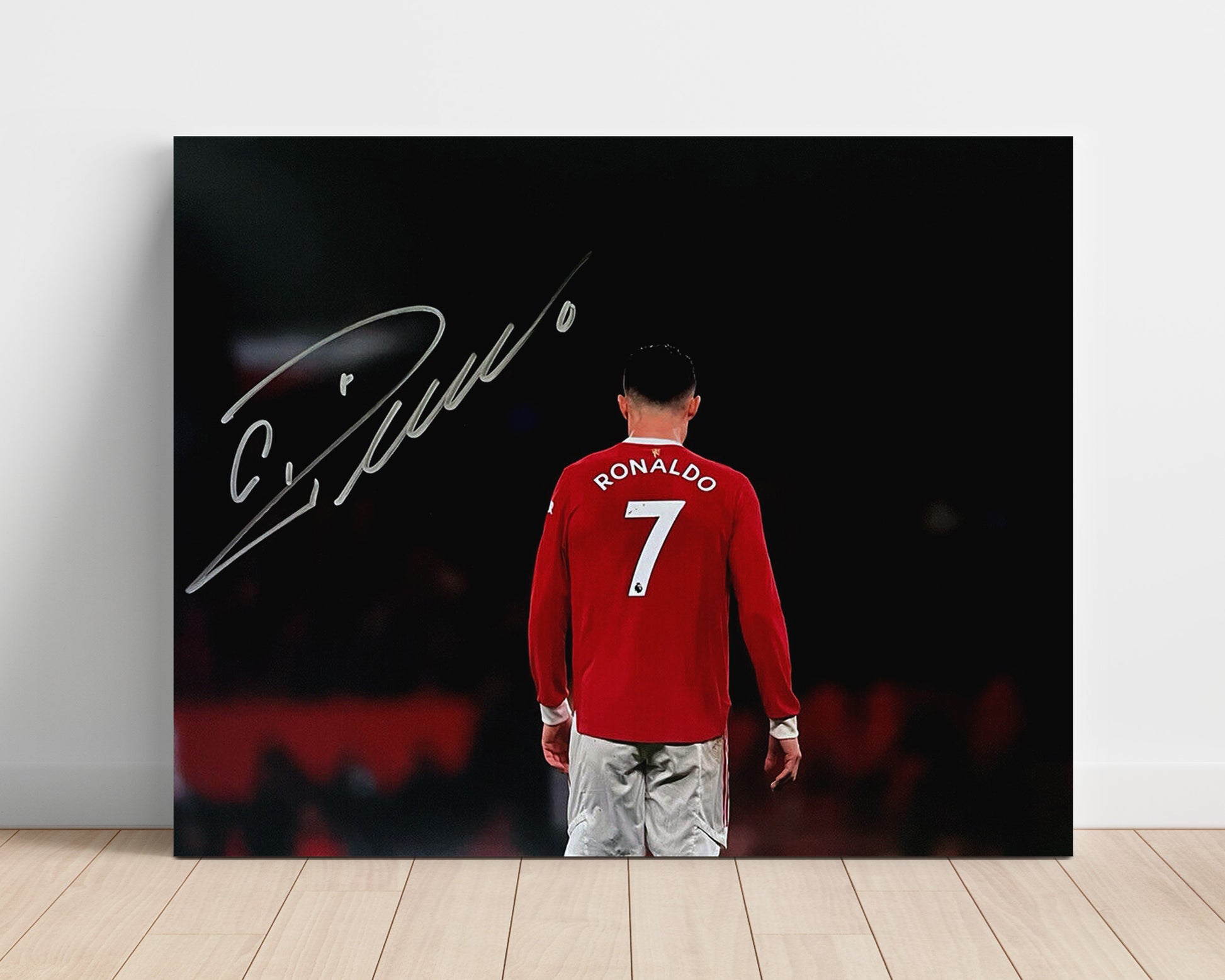Cristiano Ronaldo Manchester United Number 7 Walk Away Soccer Print 16x20 Unframed Print soccer wall art print – Soccer Prints decor