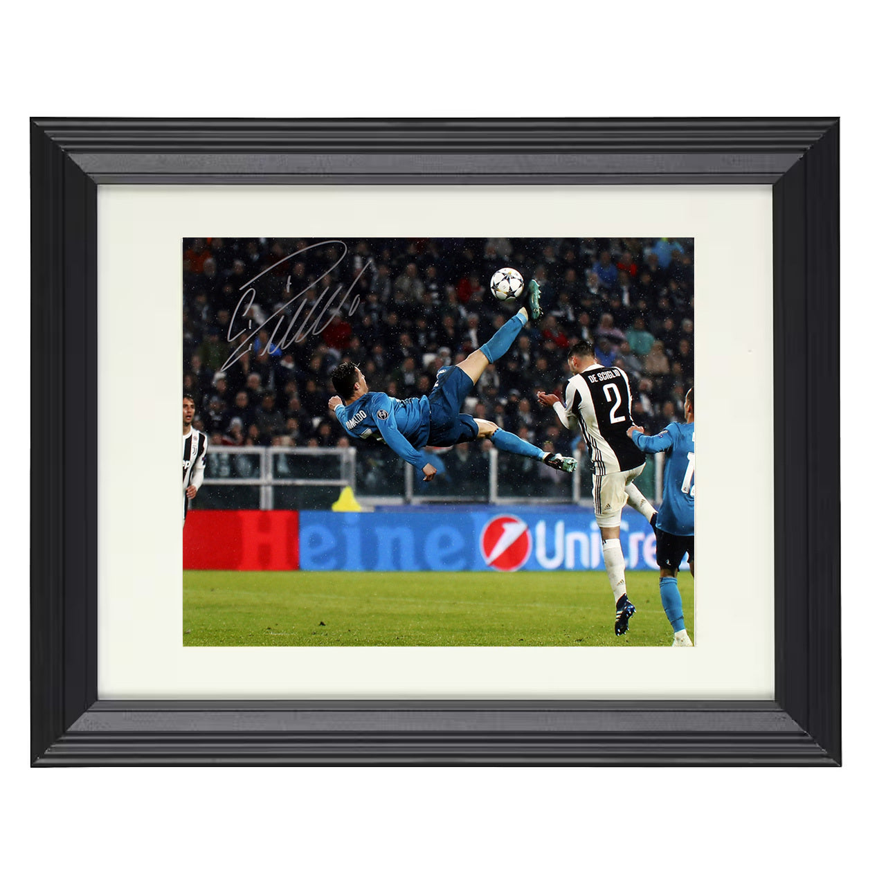 Cristiano Ronaldo – Real Madrid UCL Bicycle Kick Goal 8x10 matted black framed soccer wall art
