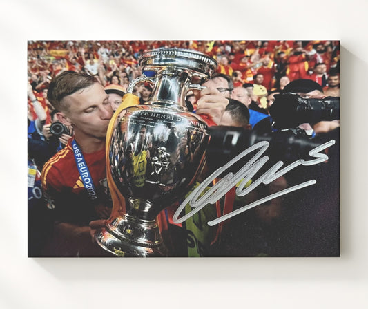 Dani Olmo Spain Trophy Kiss International Tournament Champion Moment - Canvas soccer wall art
